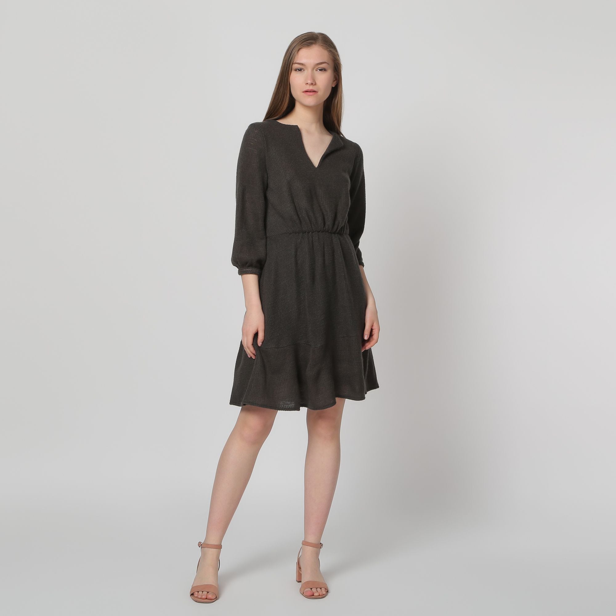 Vestido de punto gris marengo