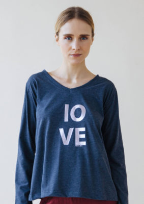 Camiseta GRIS LOVE ROSA