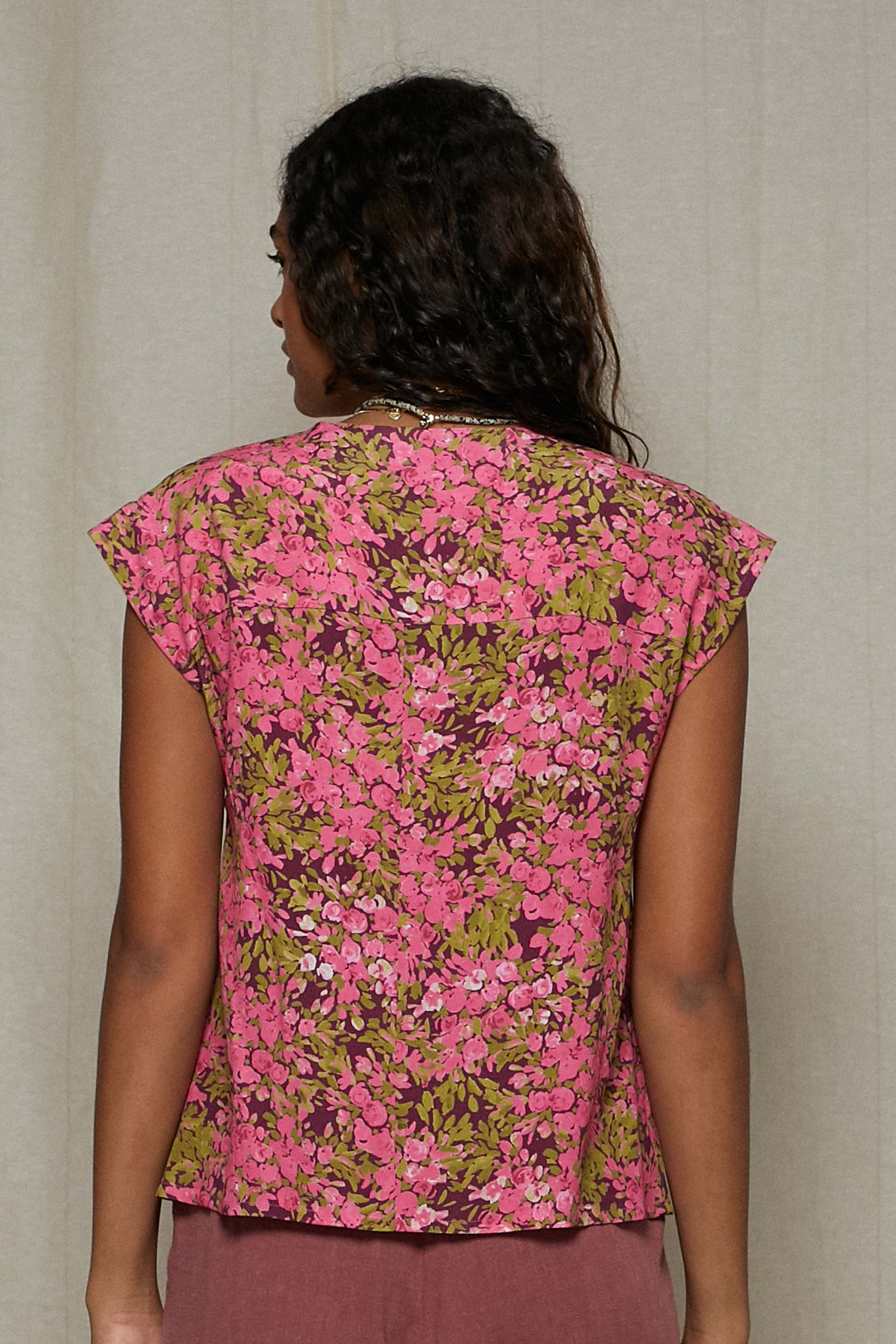 Blusa fresa flor ABEDUL