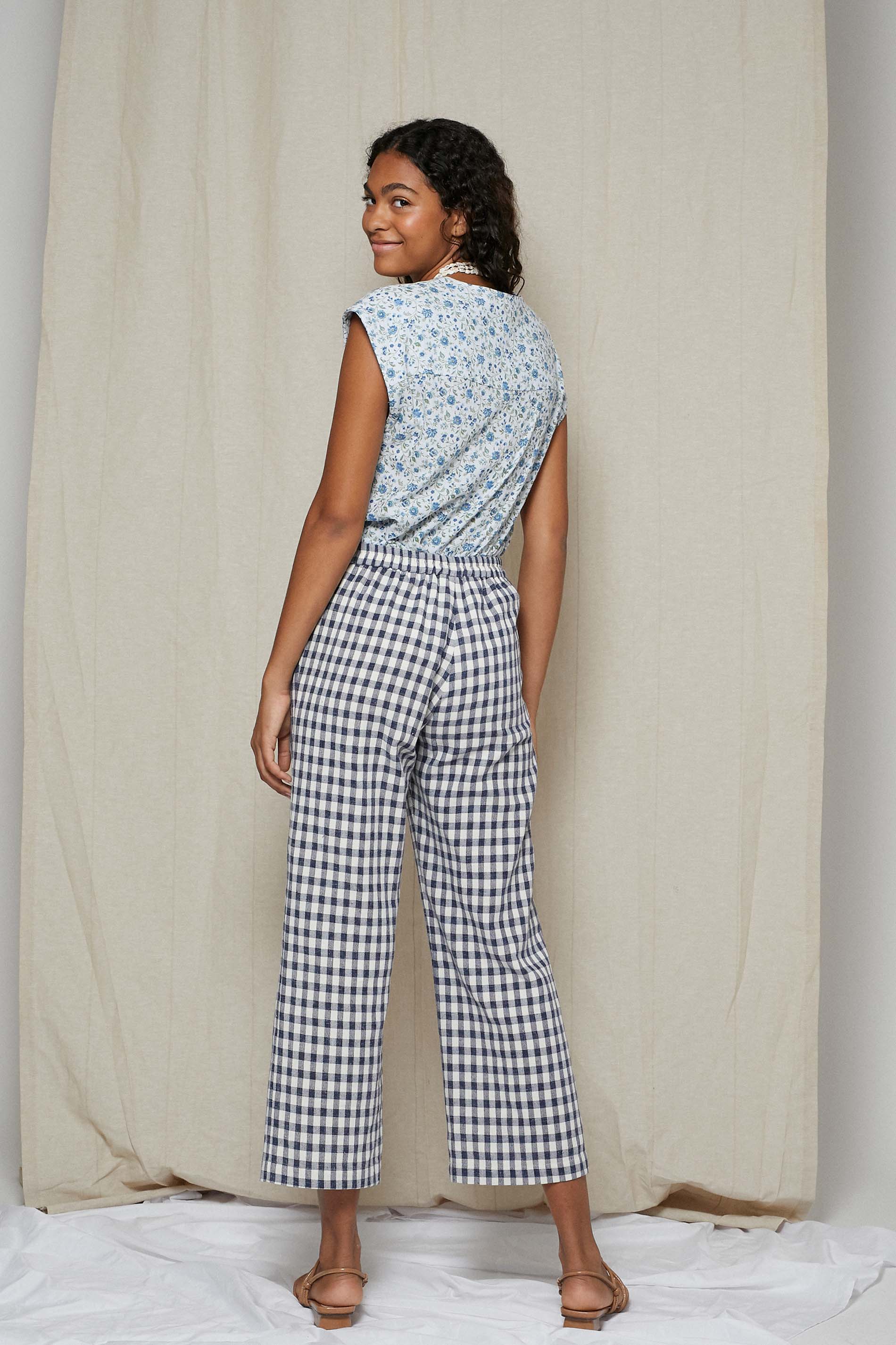 Blusa algodón orgánico flor azul ABEDUL