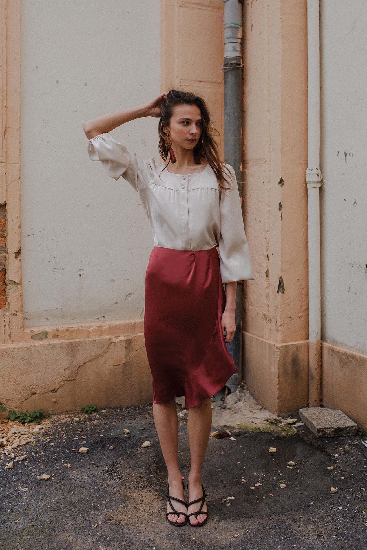 Blouse en satin couleur SABLE