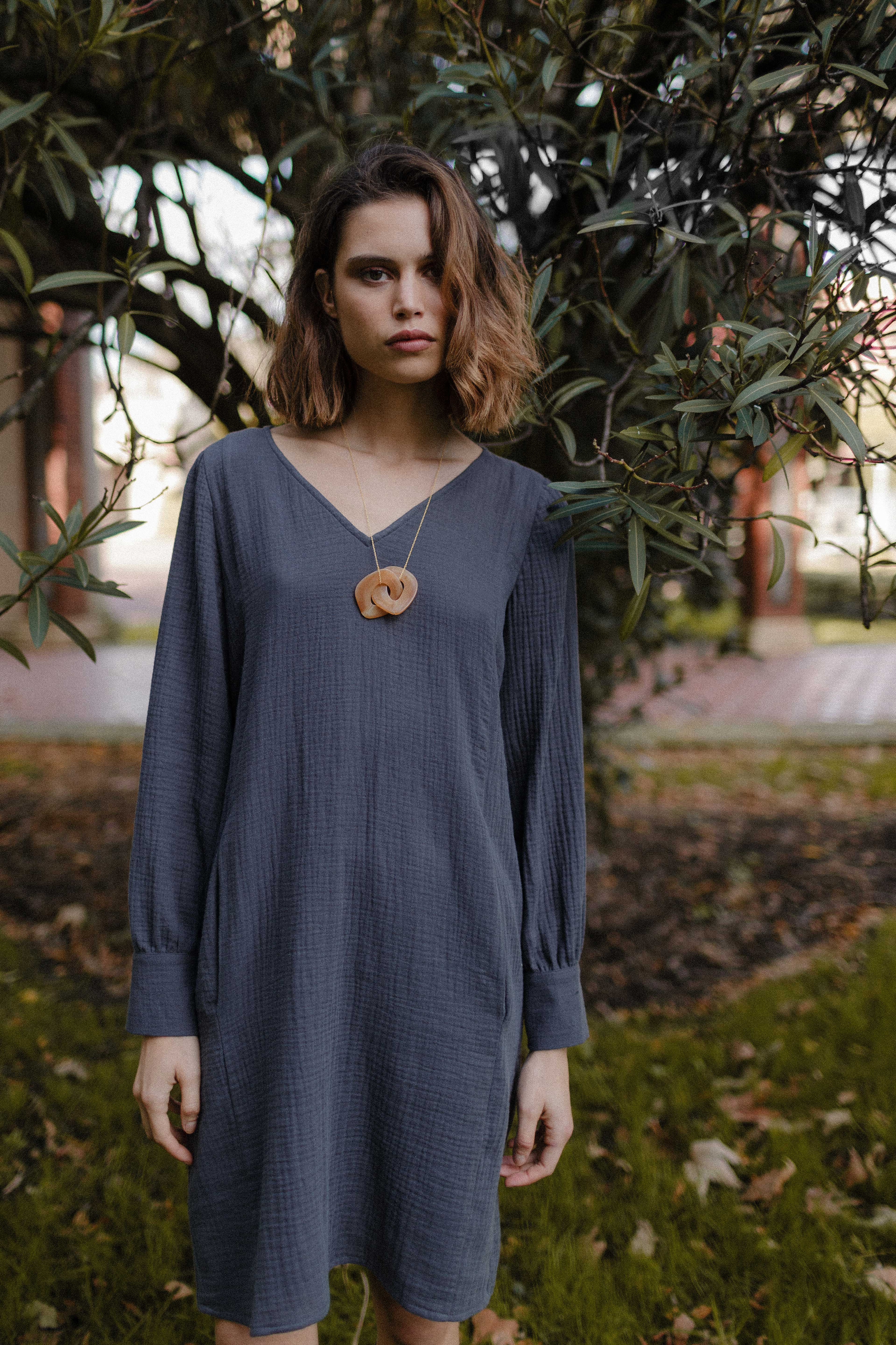 Vestido corto organic grafito