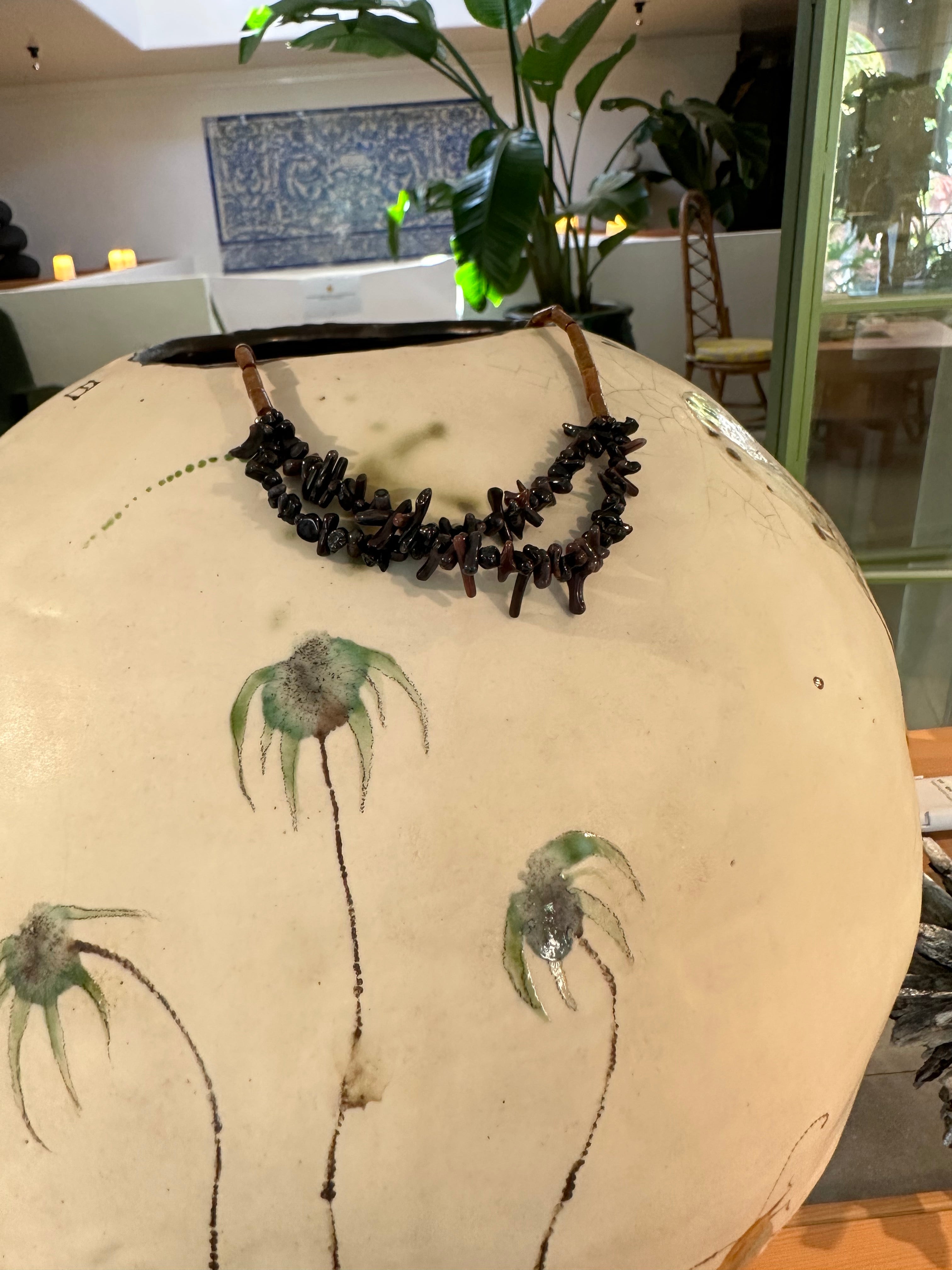 black ELVAS necklace