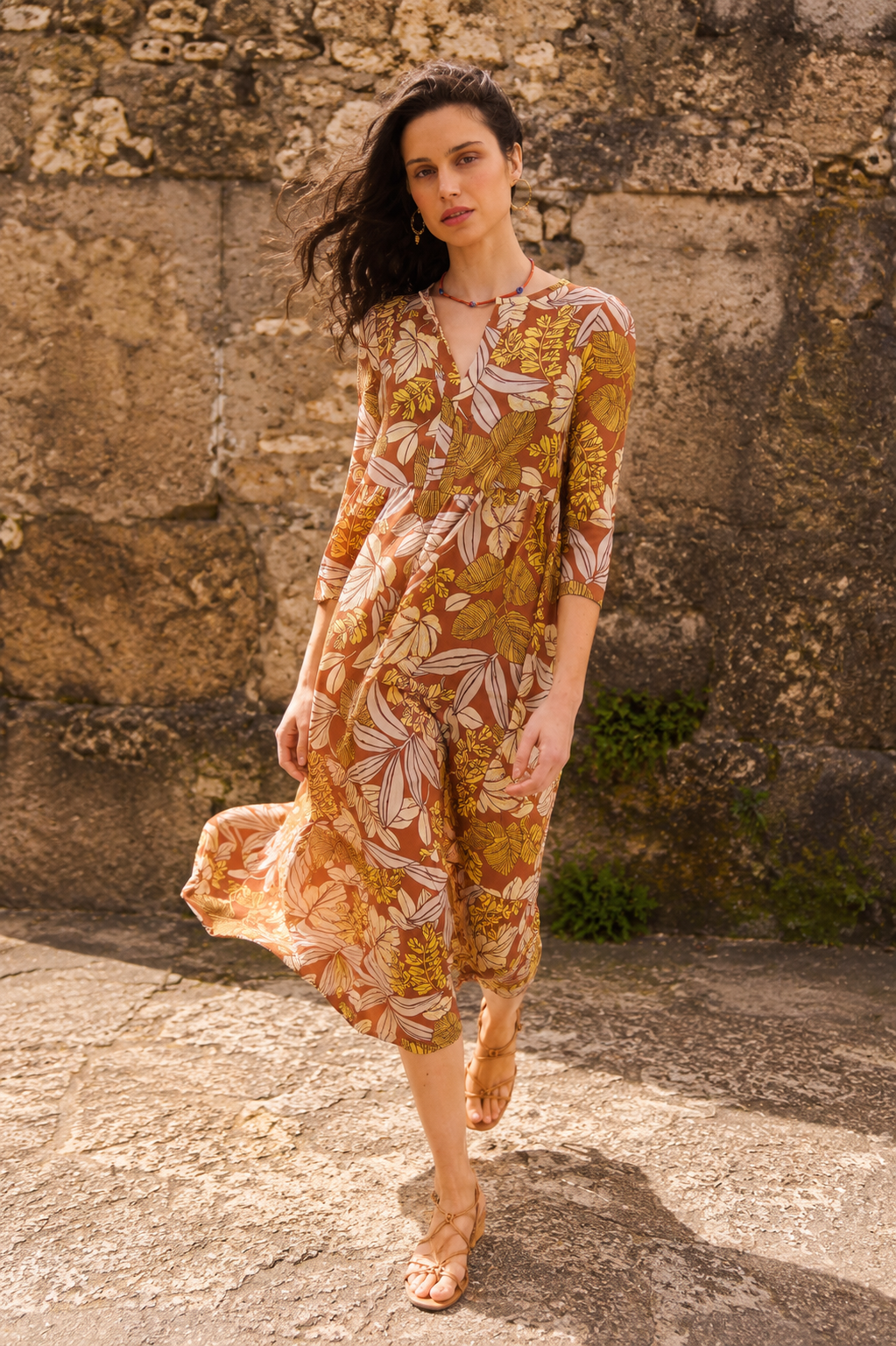 Vestido BROMELIA tropical print tabaco