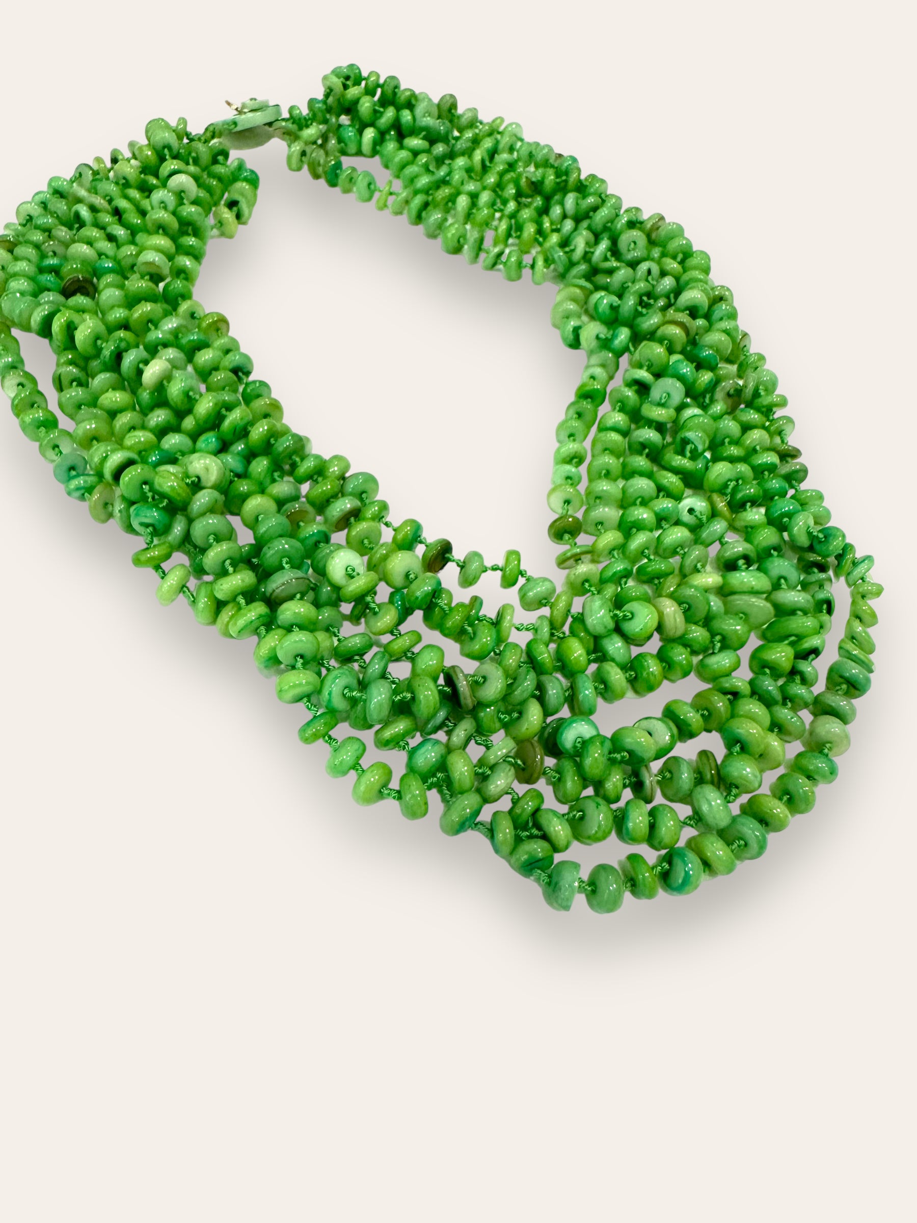 Collar verde nacar