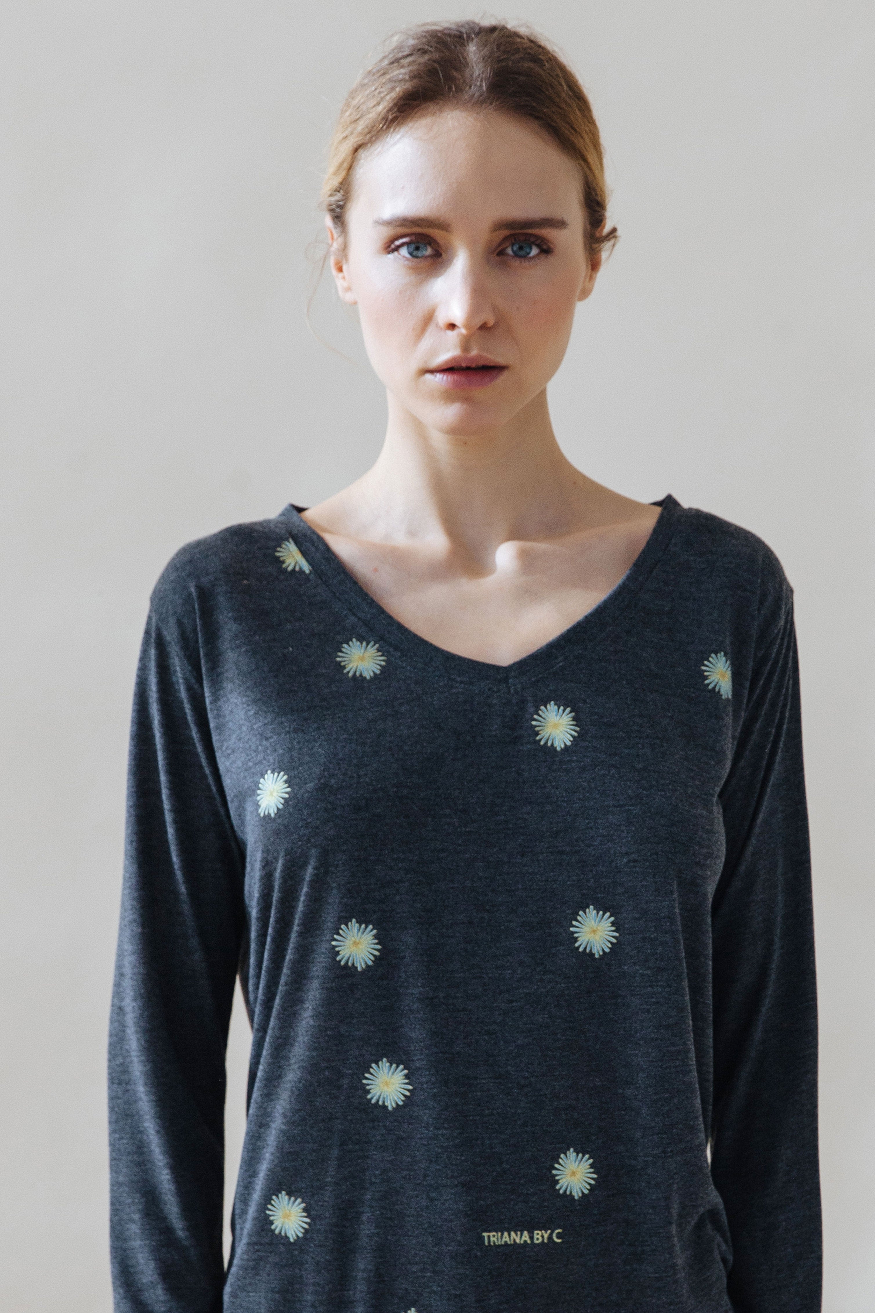 Camiseta GRIS MARGARITAS CELESTE