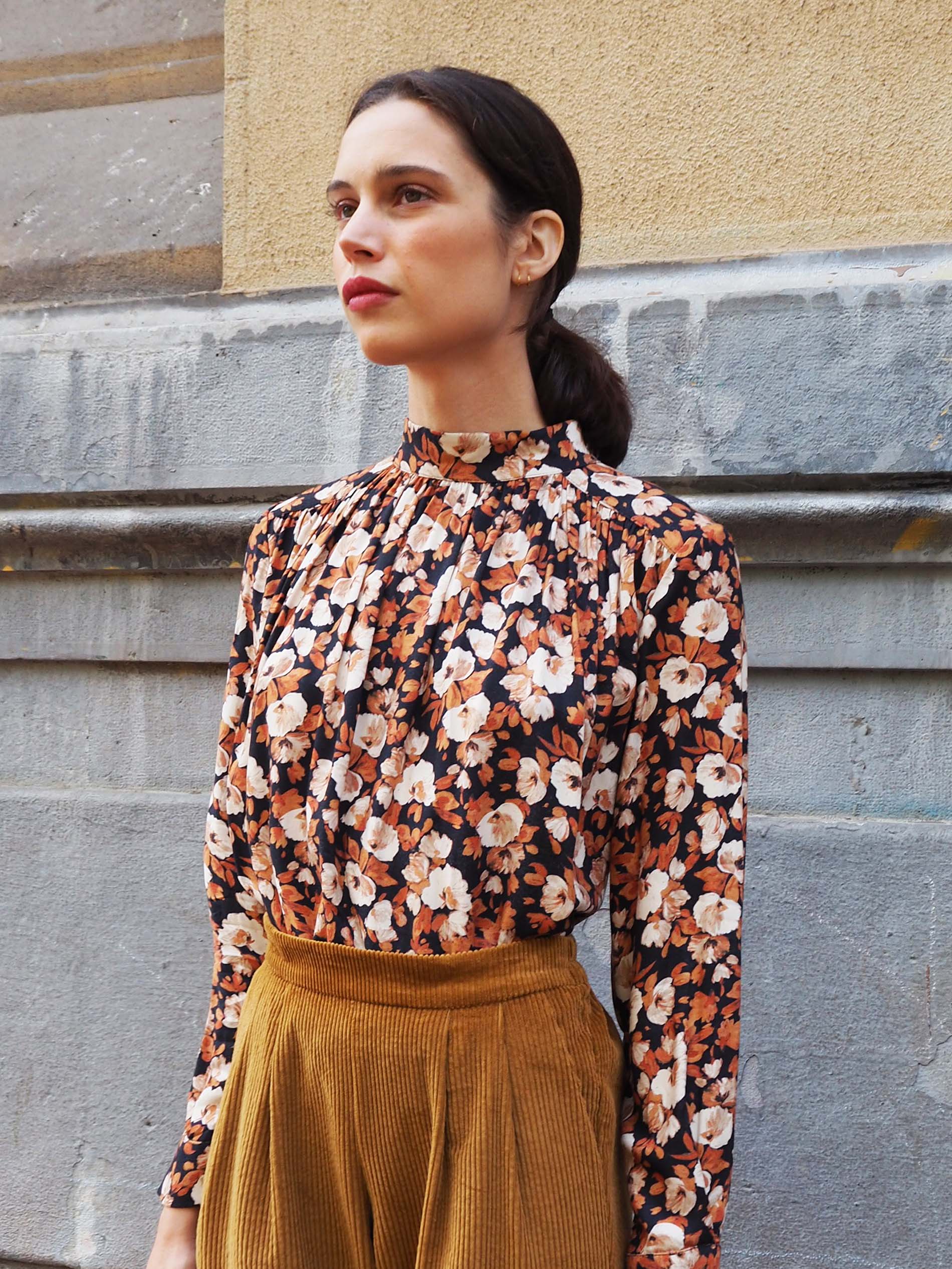 Blusa HALDEN camelia