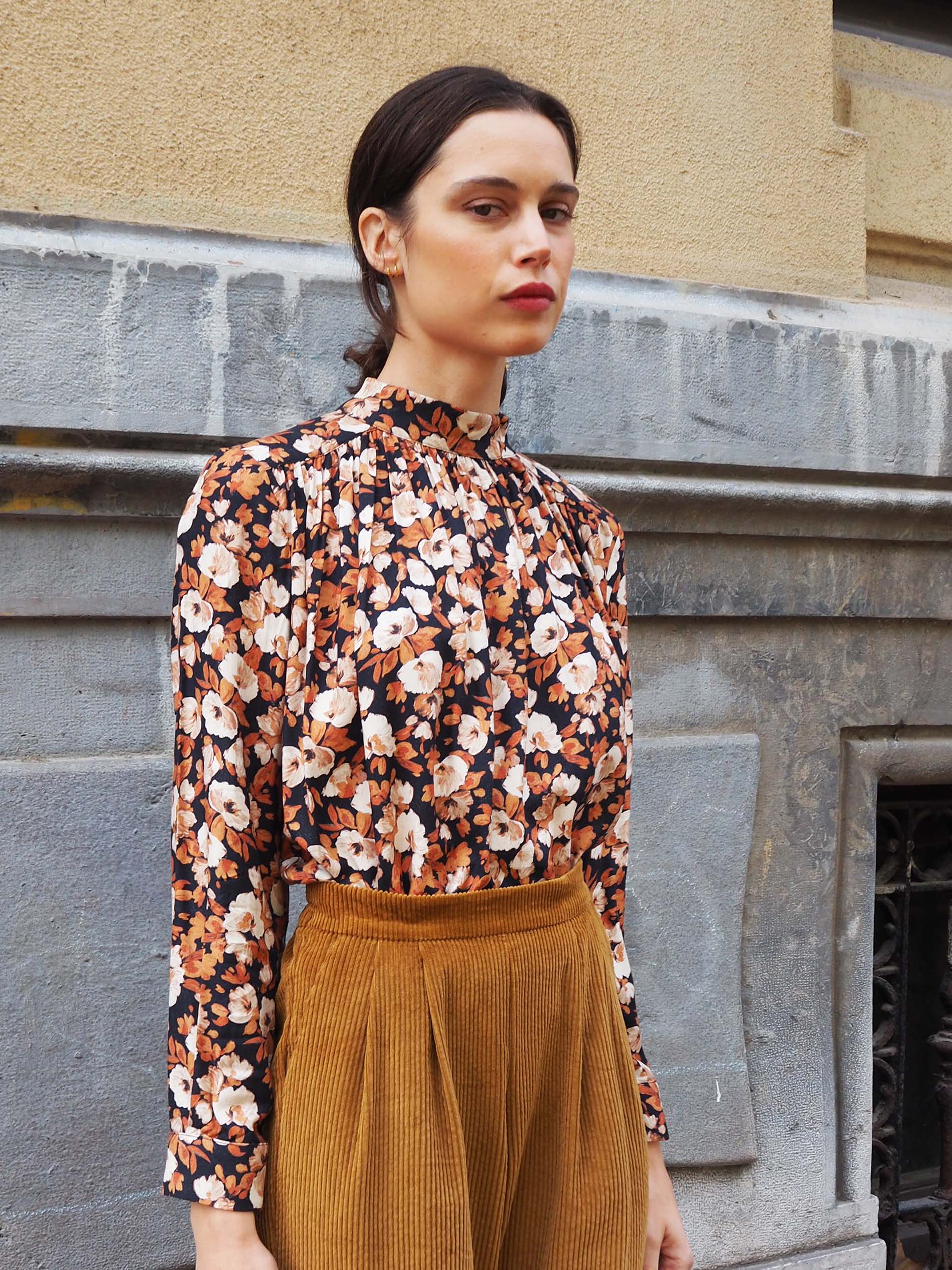 Blusa HALDEN camelia