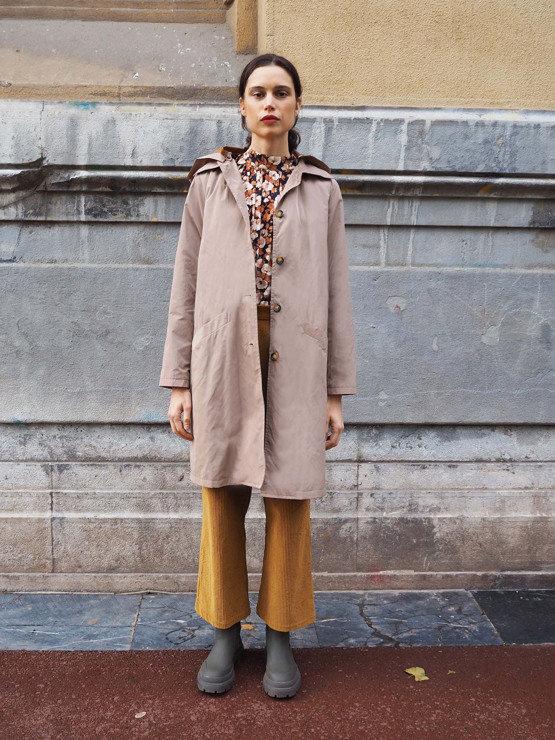 Gabardina RUSIA beige