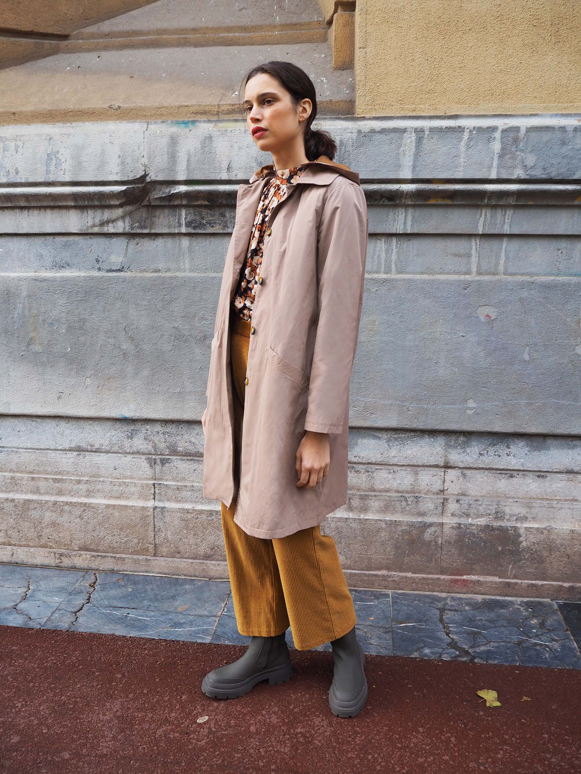 Gabardina RUSIA beige