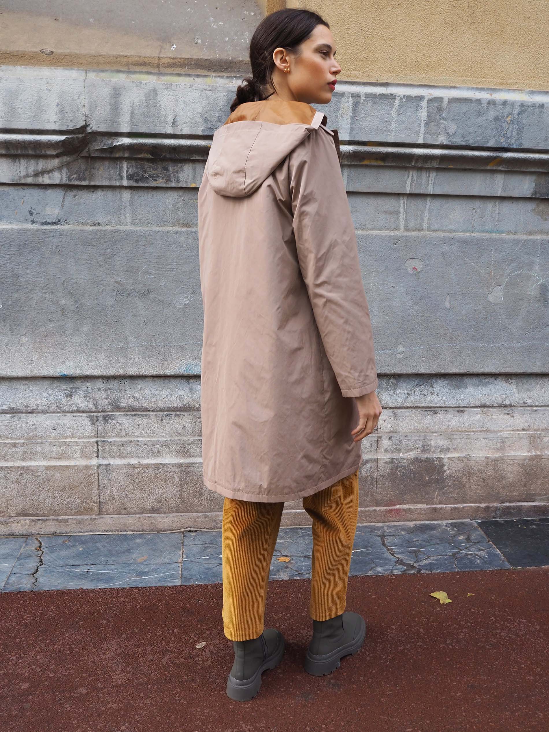 Gabardina RUSIA beige