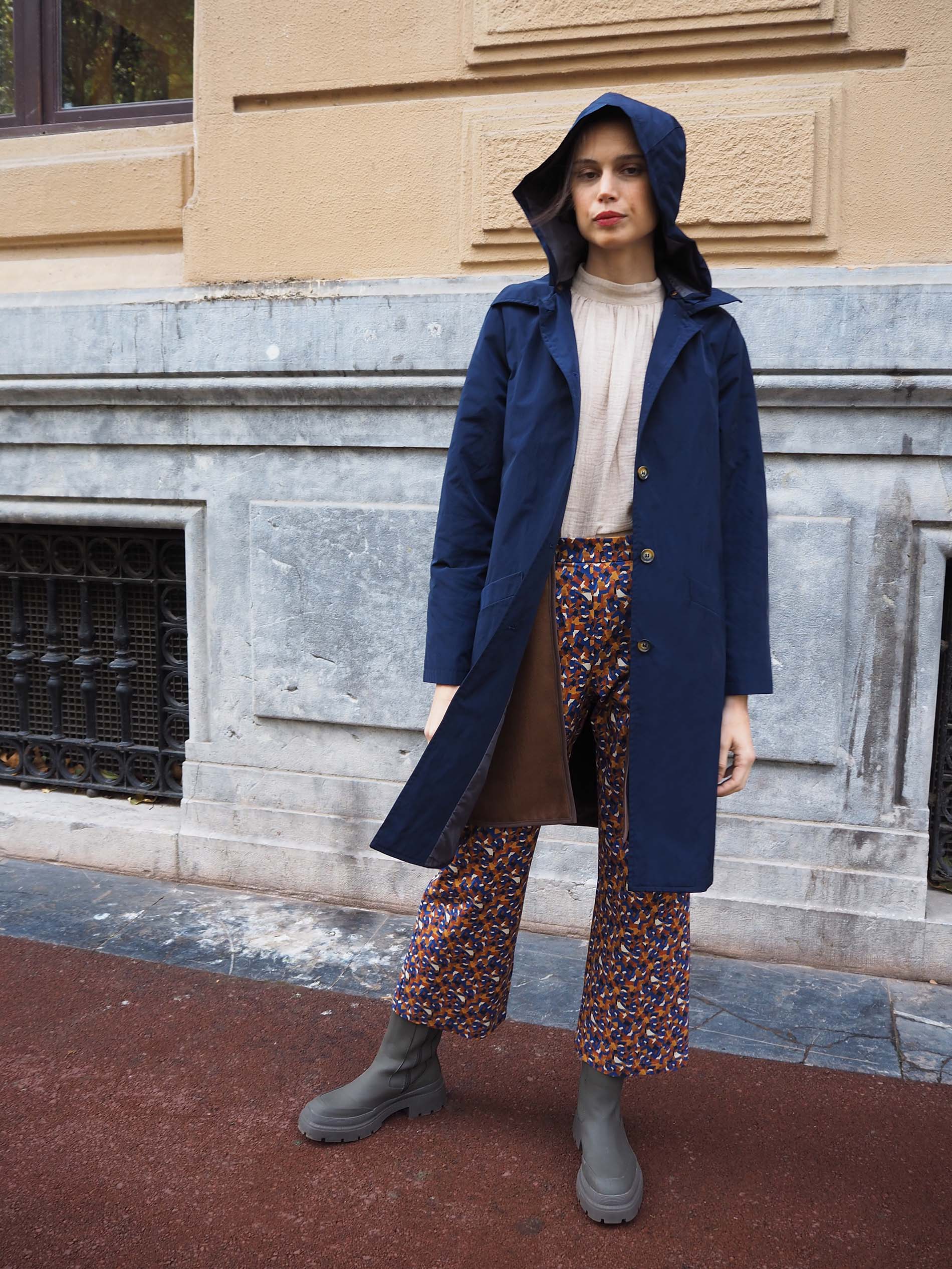 Gabardina RUSIA azul marino