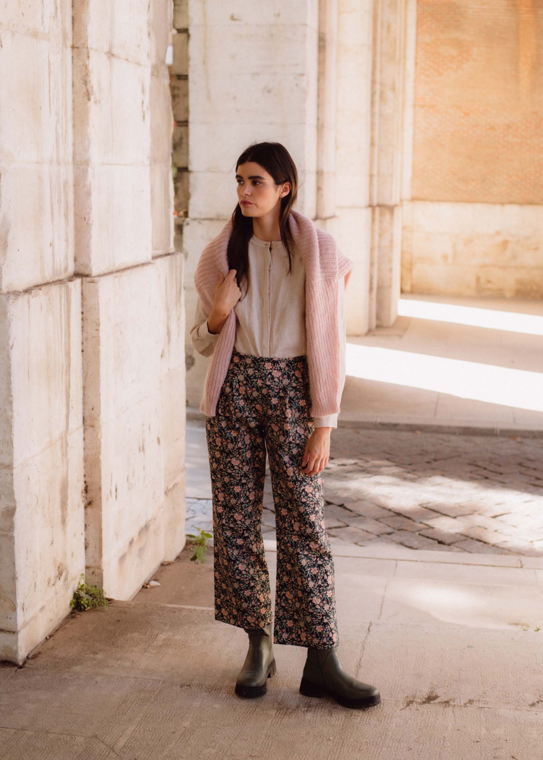 Pantalón MILLET rama flor