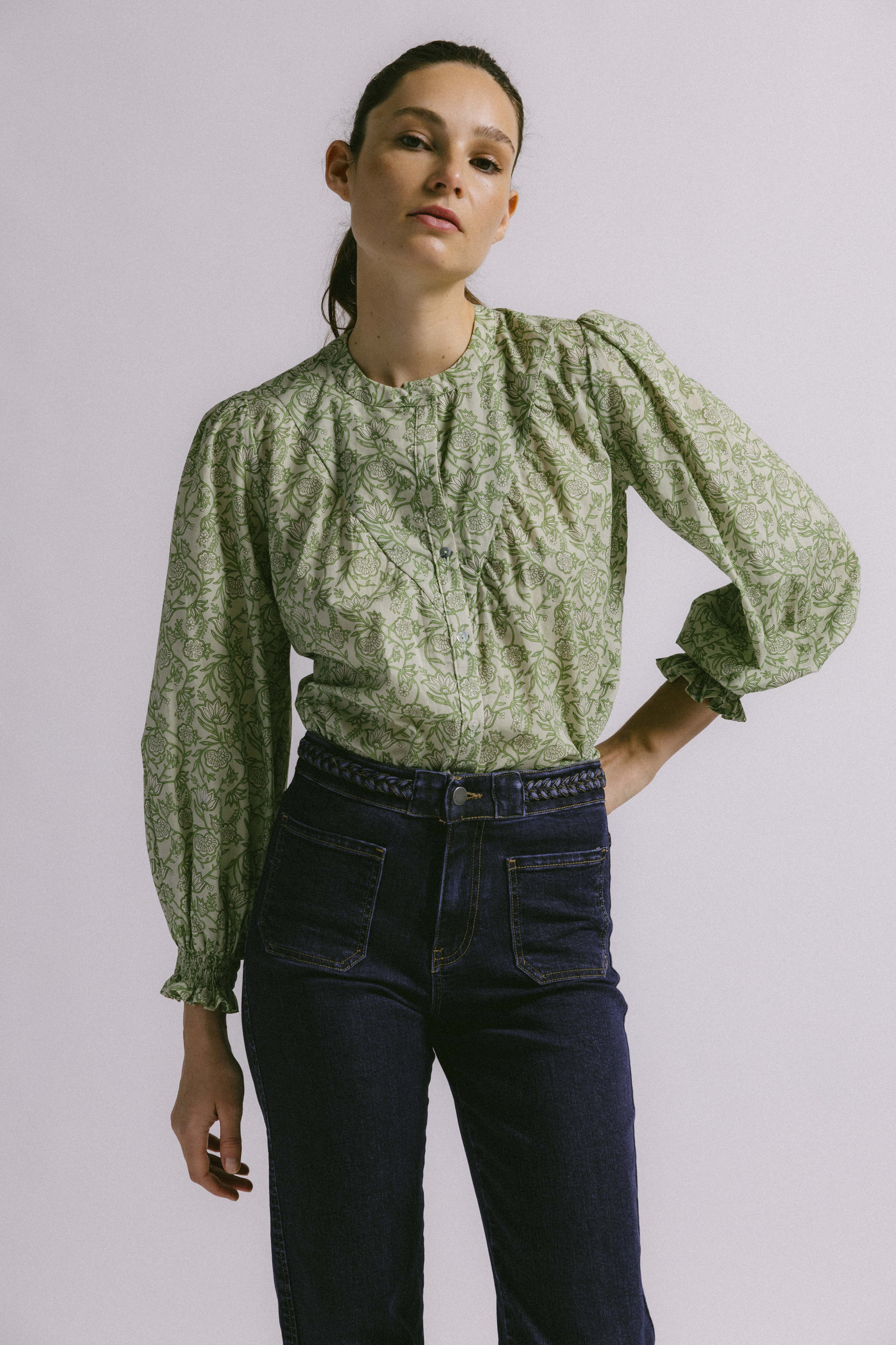Blusa vol deco verde oliva