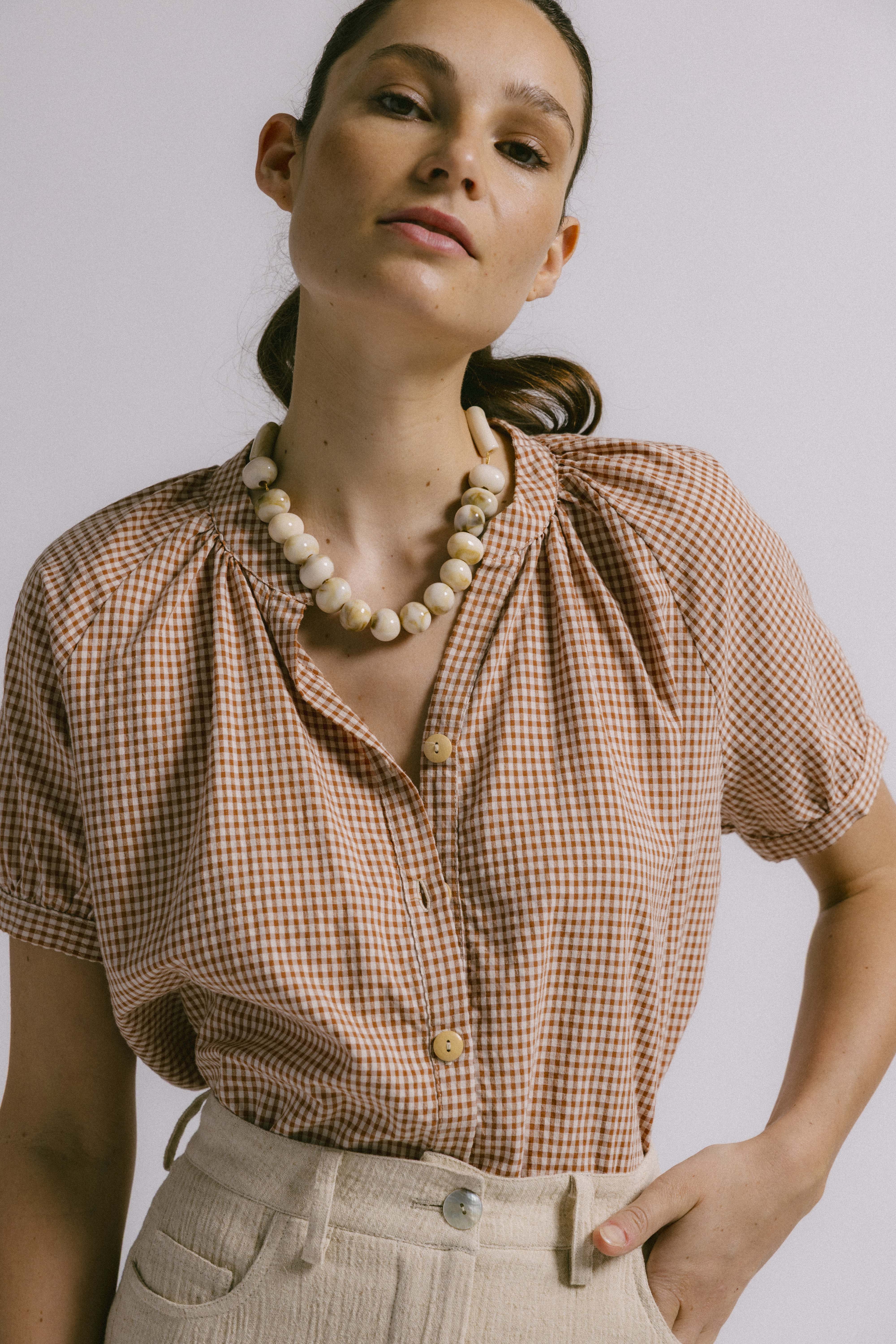 Blusa morera vichy tierra