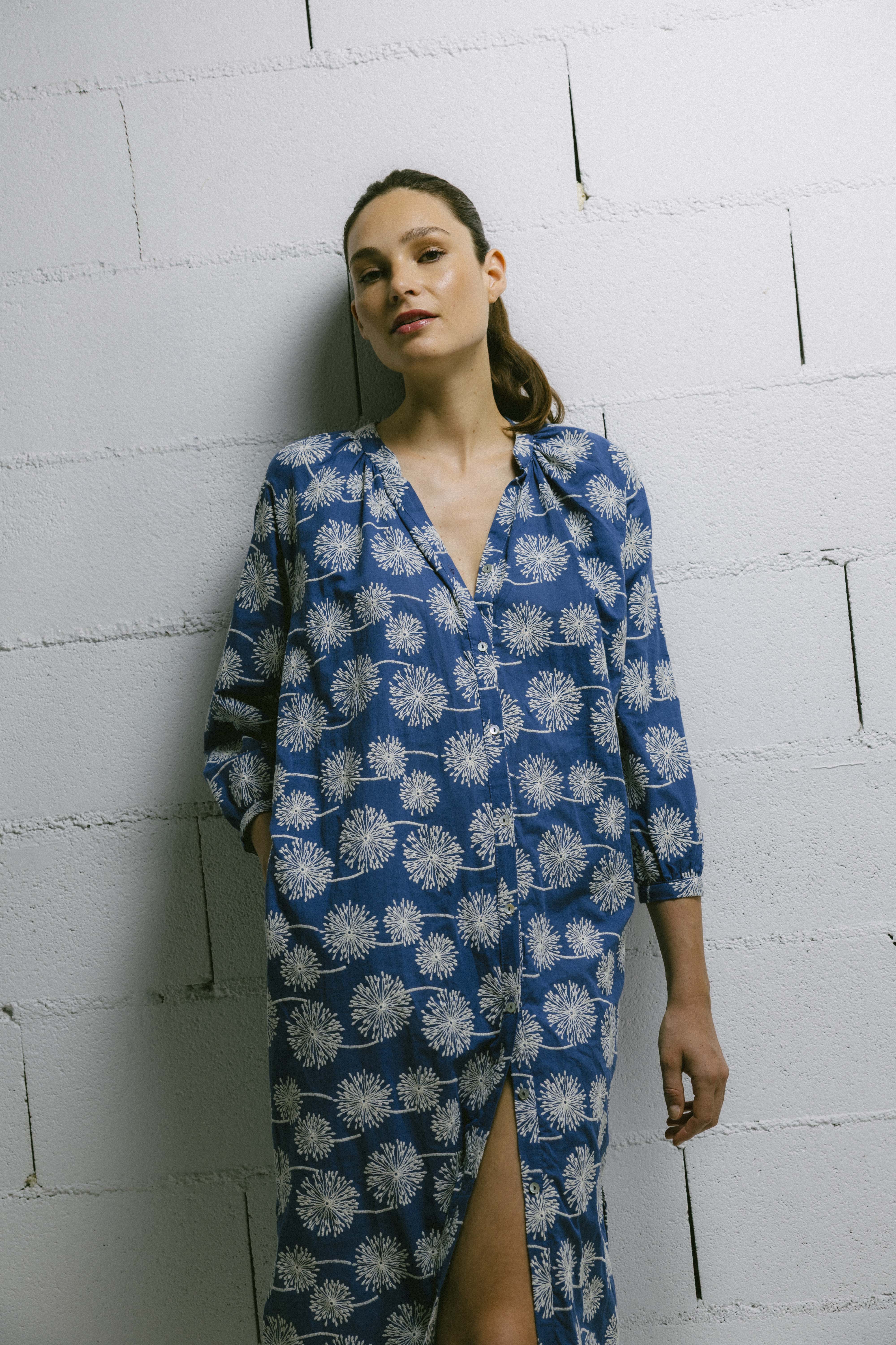 Vestido pato bordado