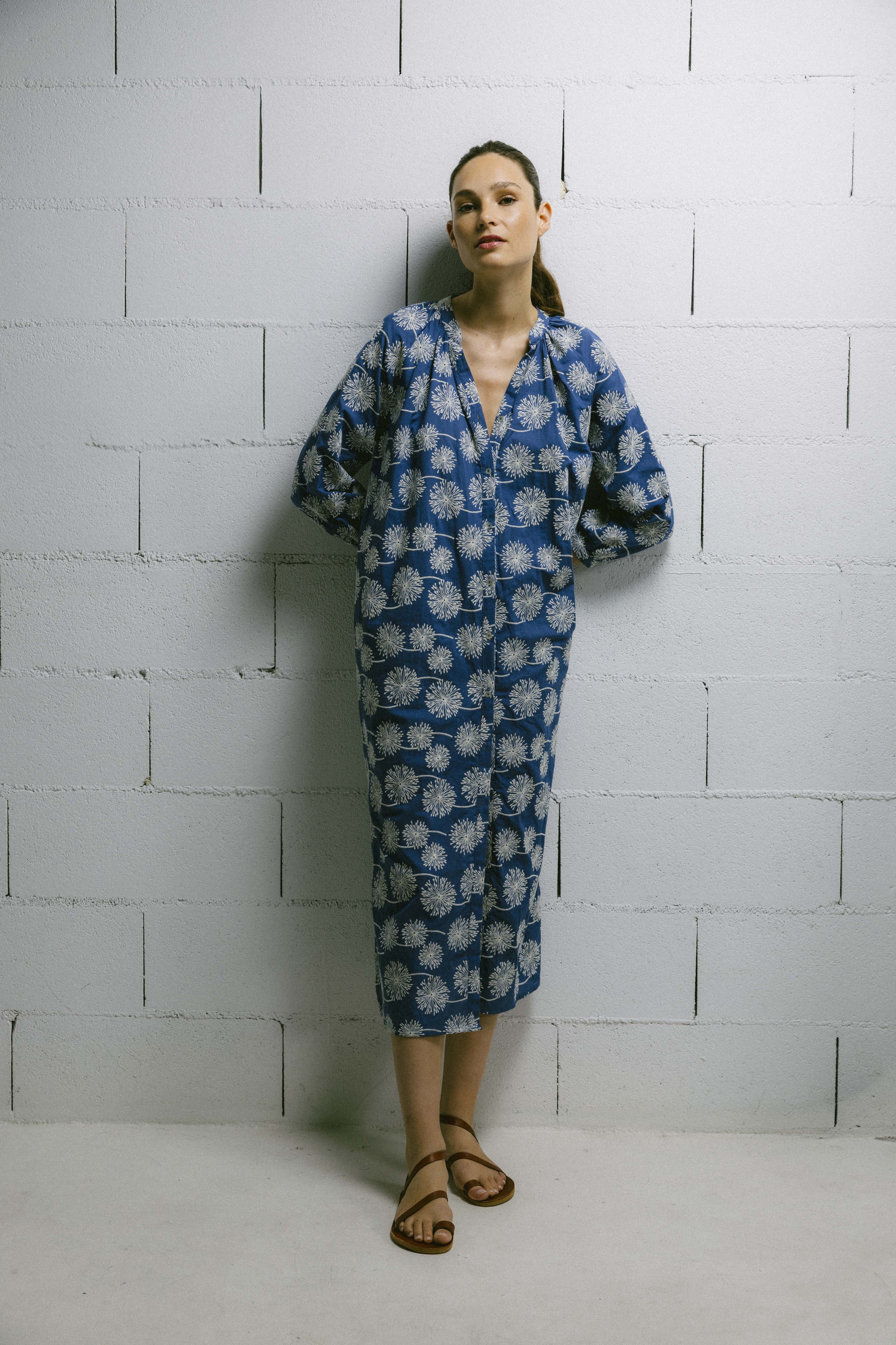 Vestido pato bordado