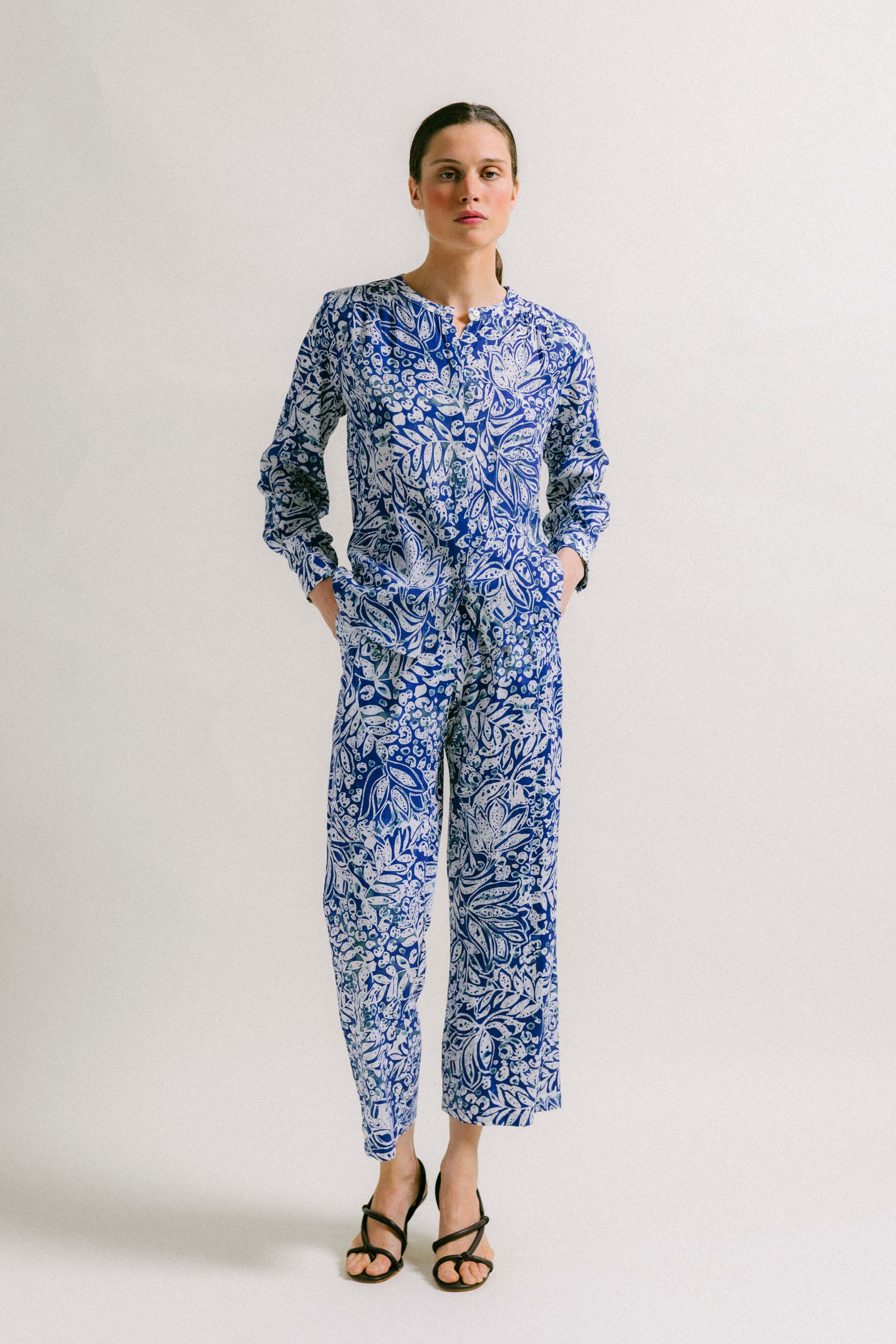 Blusa melbourne ramas bue