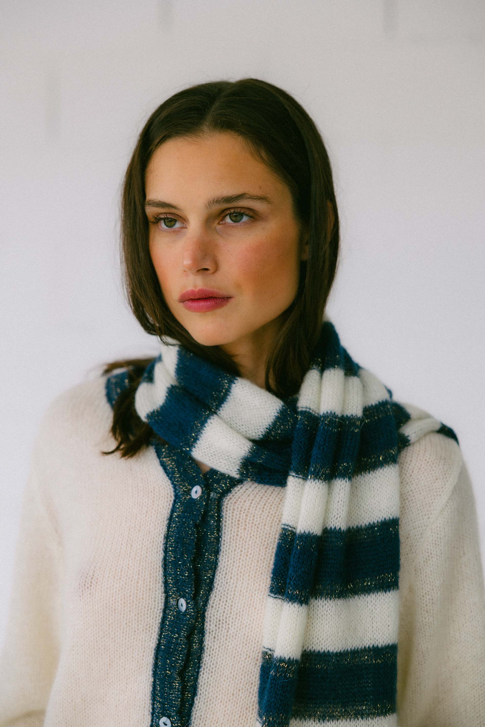 BUFANDA RAYAS CRUDA Y AZUL