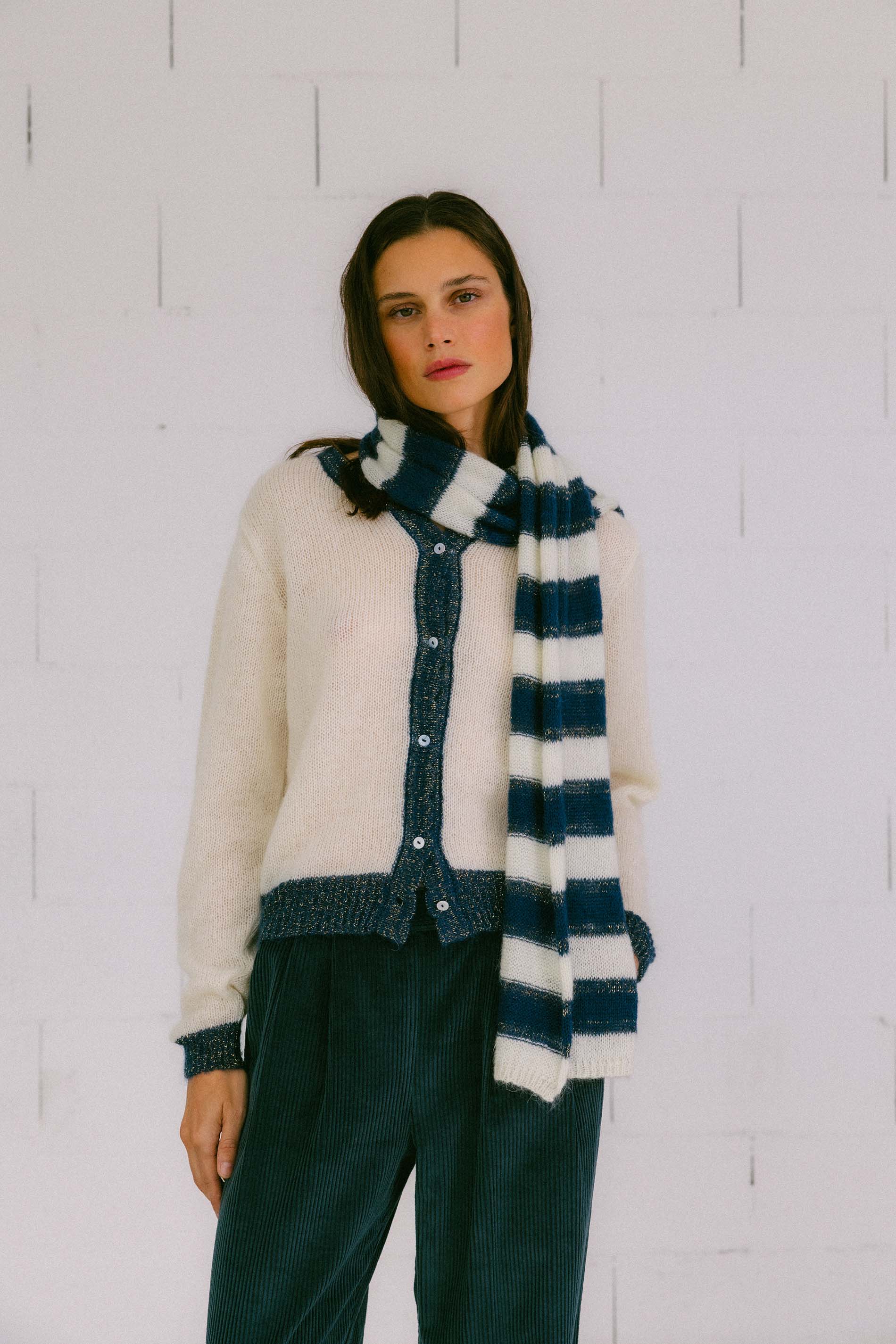 BUFANDA RAYAS CRUDA Y AZUL