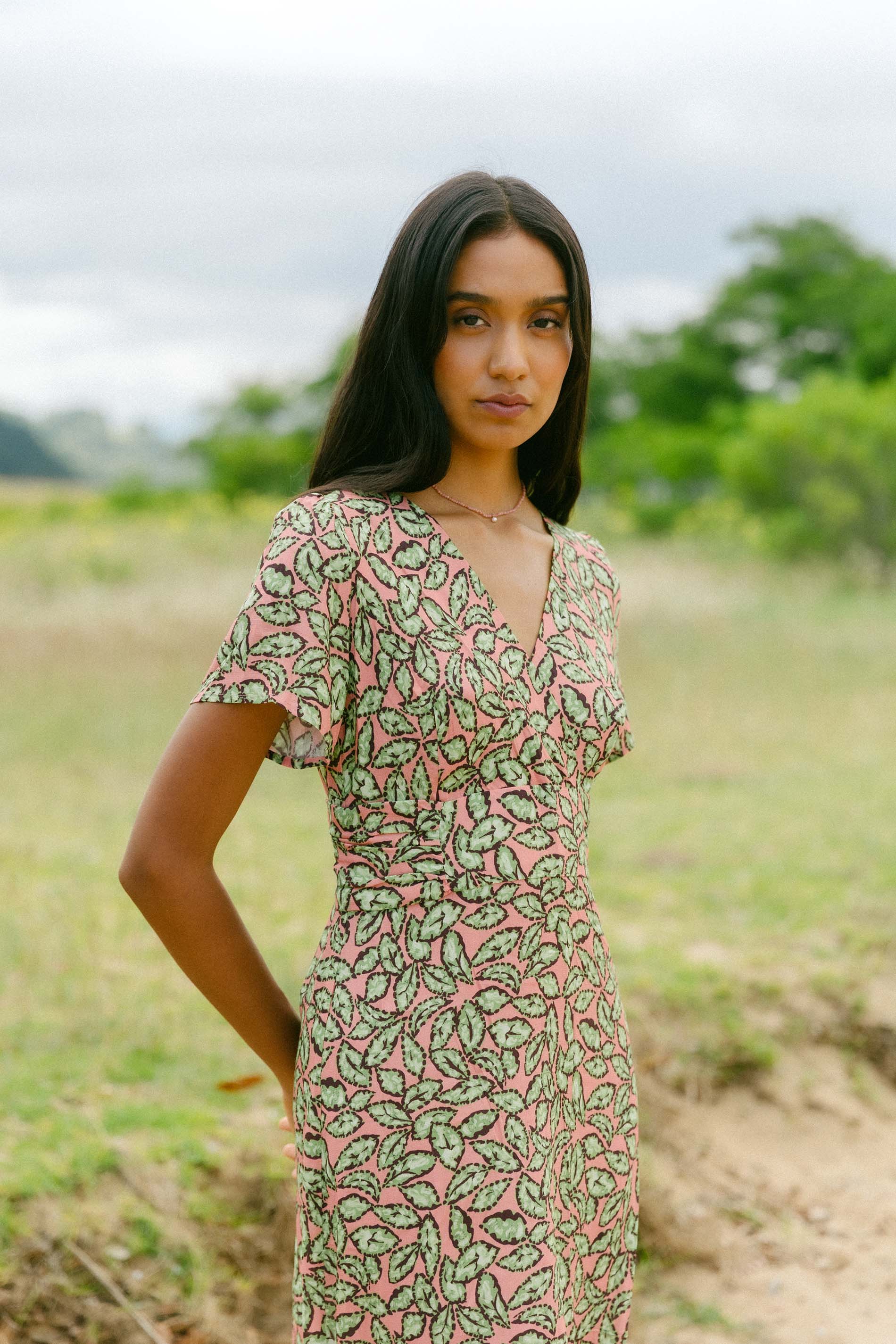 Vestido hojas print COLON