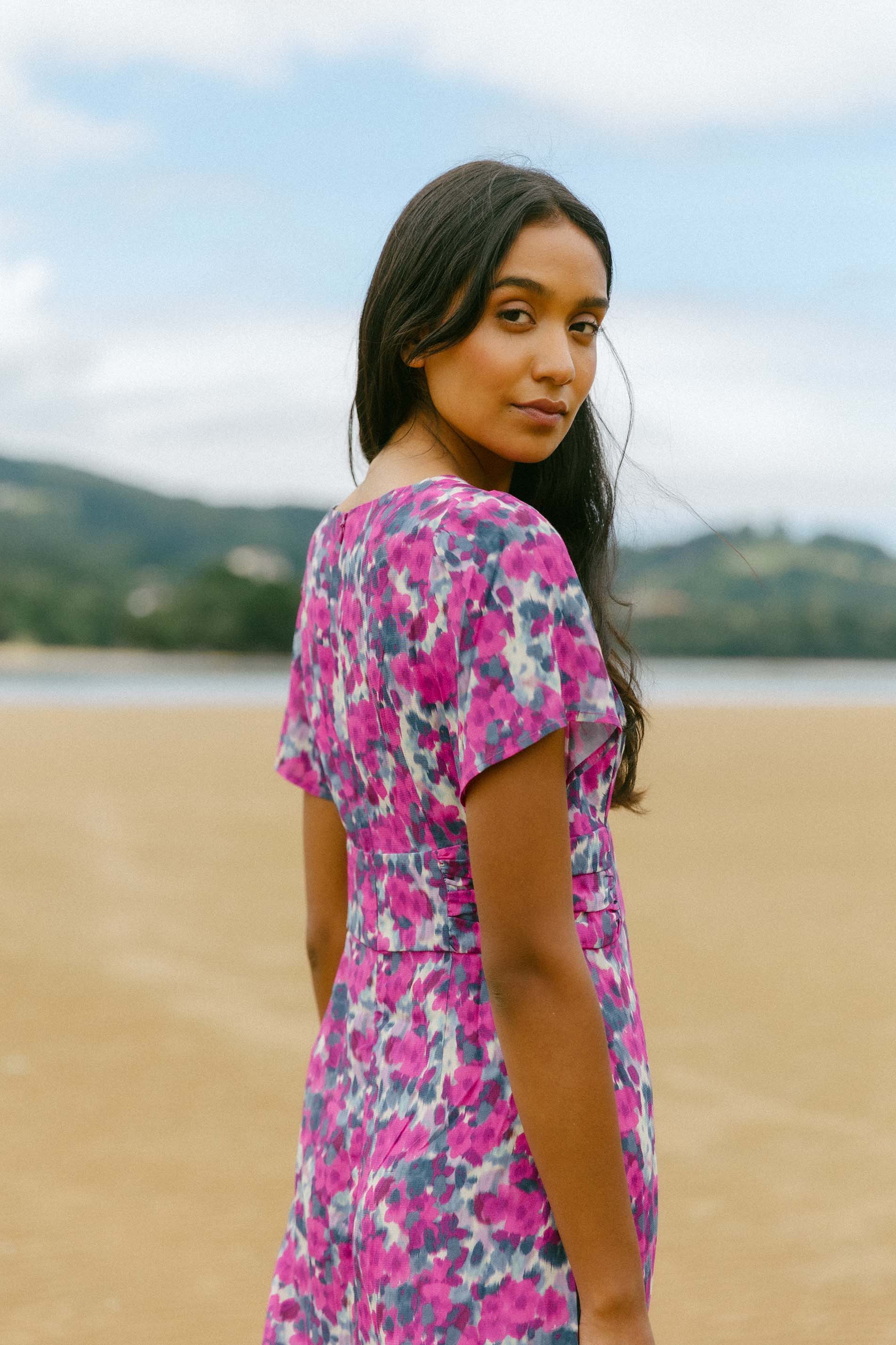 Vestido mancha fucsia COLON