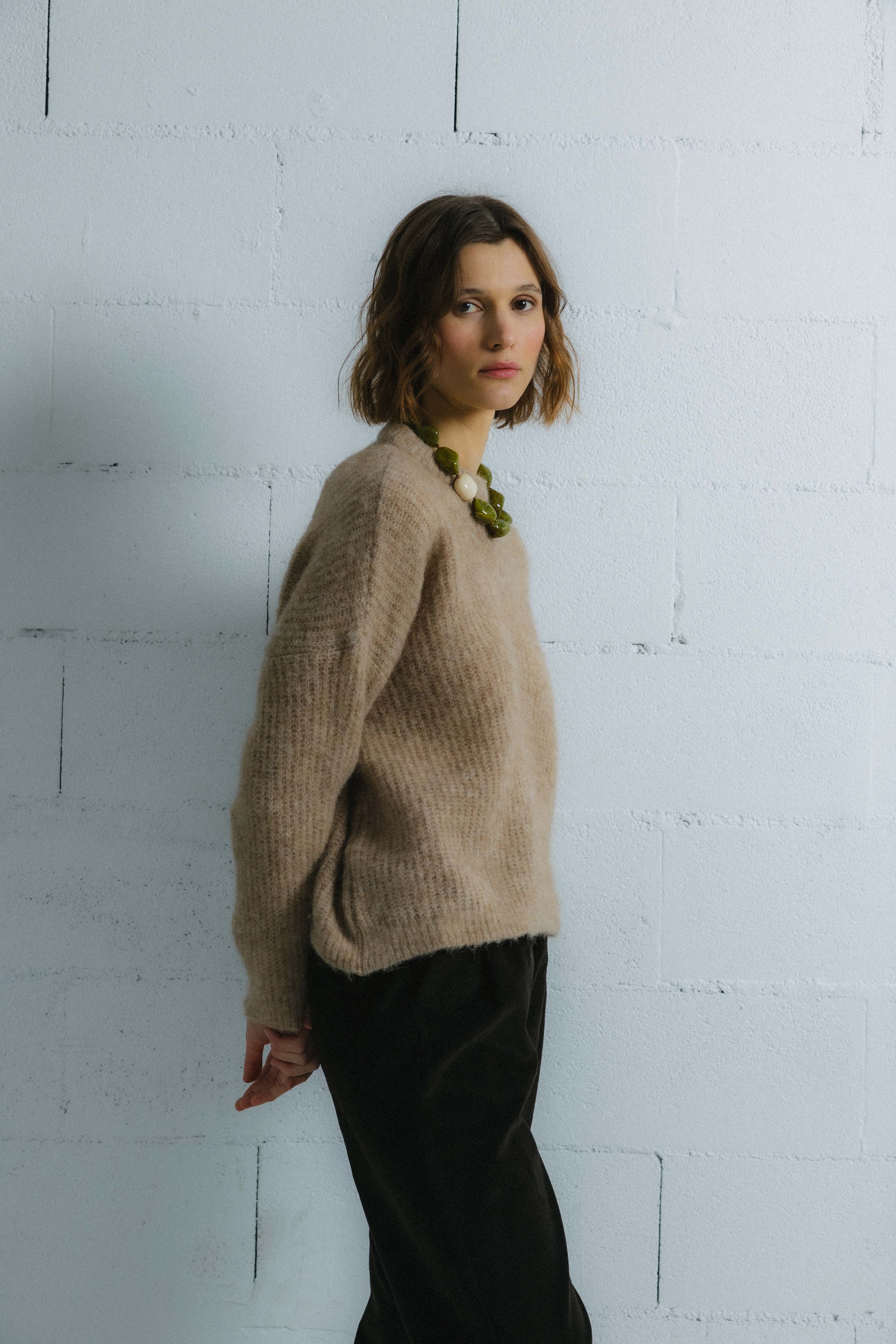 Jersey de punto EDIMBURGO BEIGE. Baby alpaca y lana merino