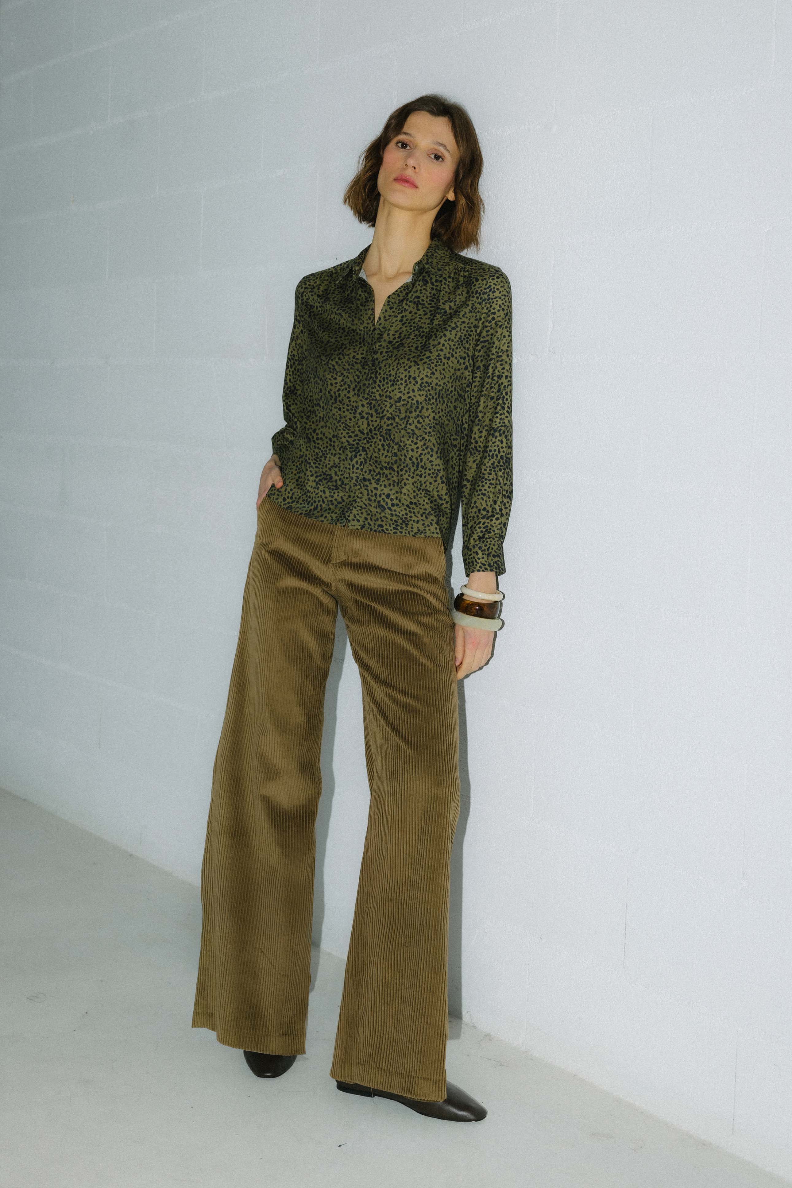 BLUSA PALMA ANIMAL VERDE