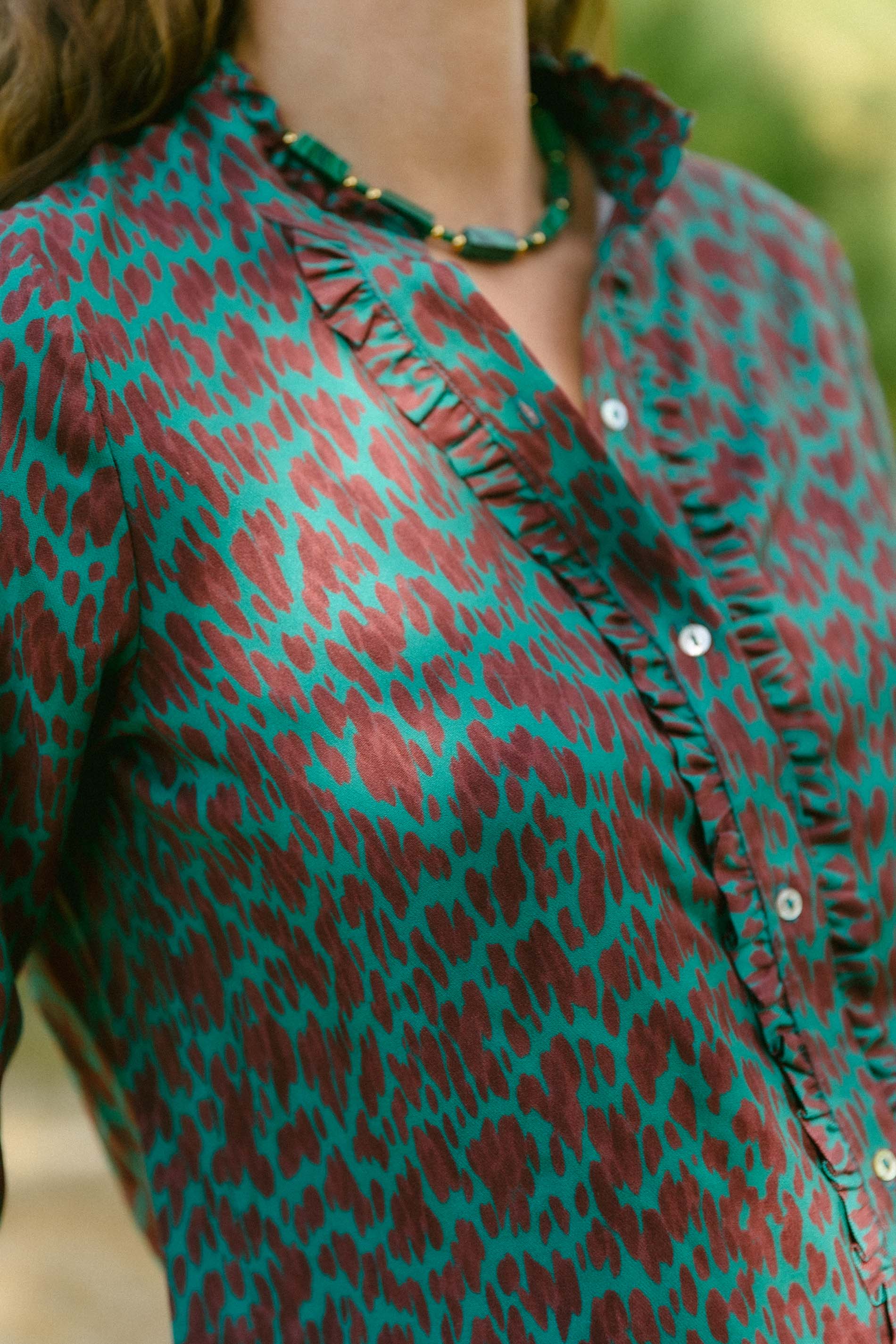 Blusa LAGOS animal verde