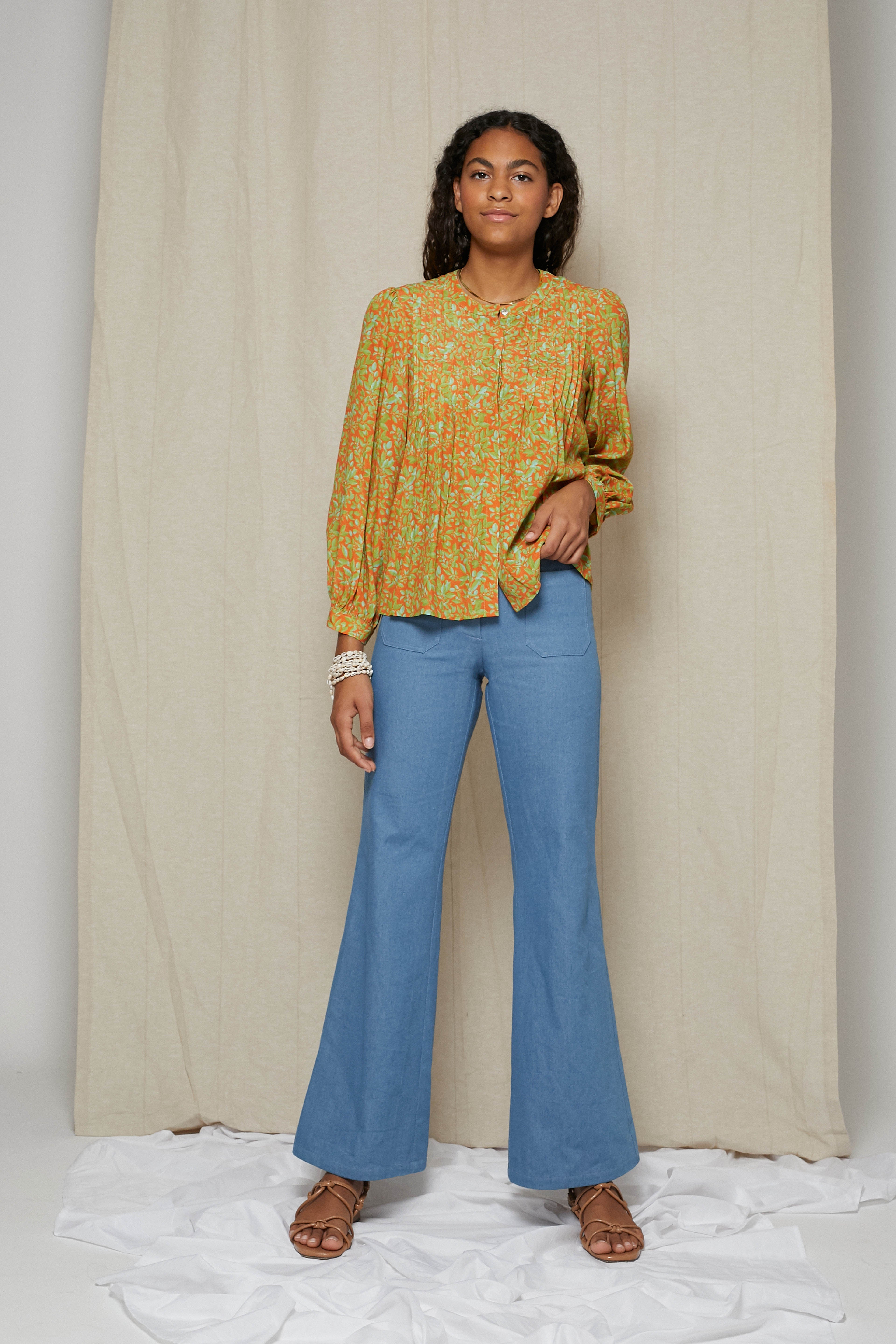 Blusa flor pistacho ZEA