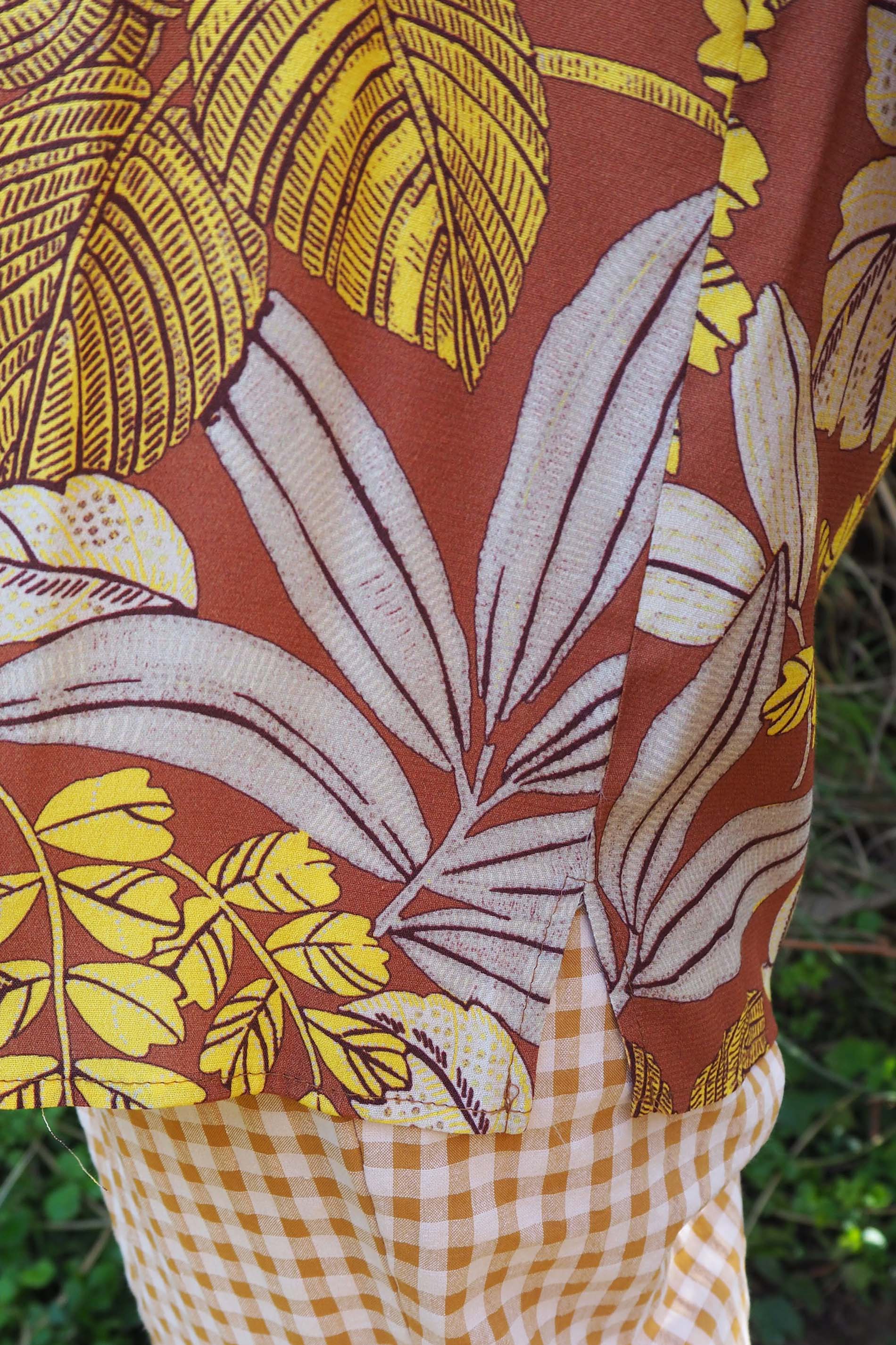 Blusa viscosa tropical print OTTA