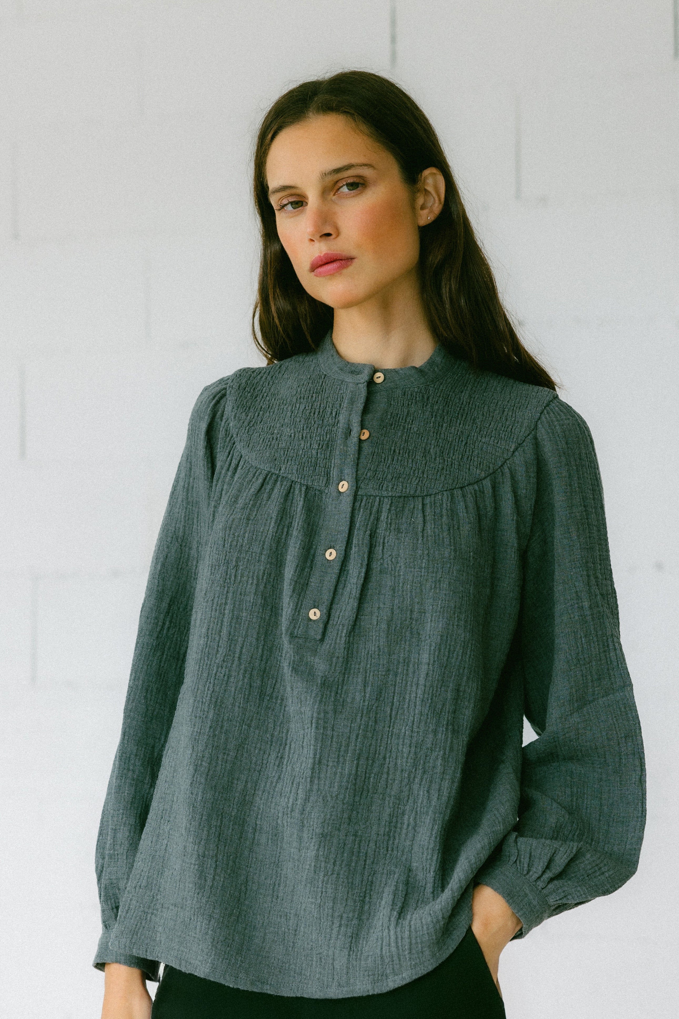 Blusa CENIA algodón organico GRIS