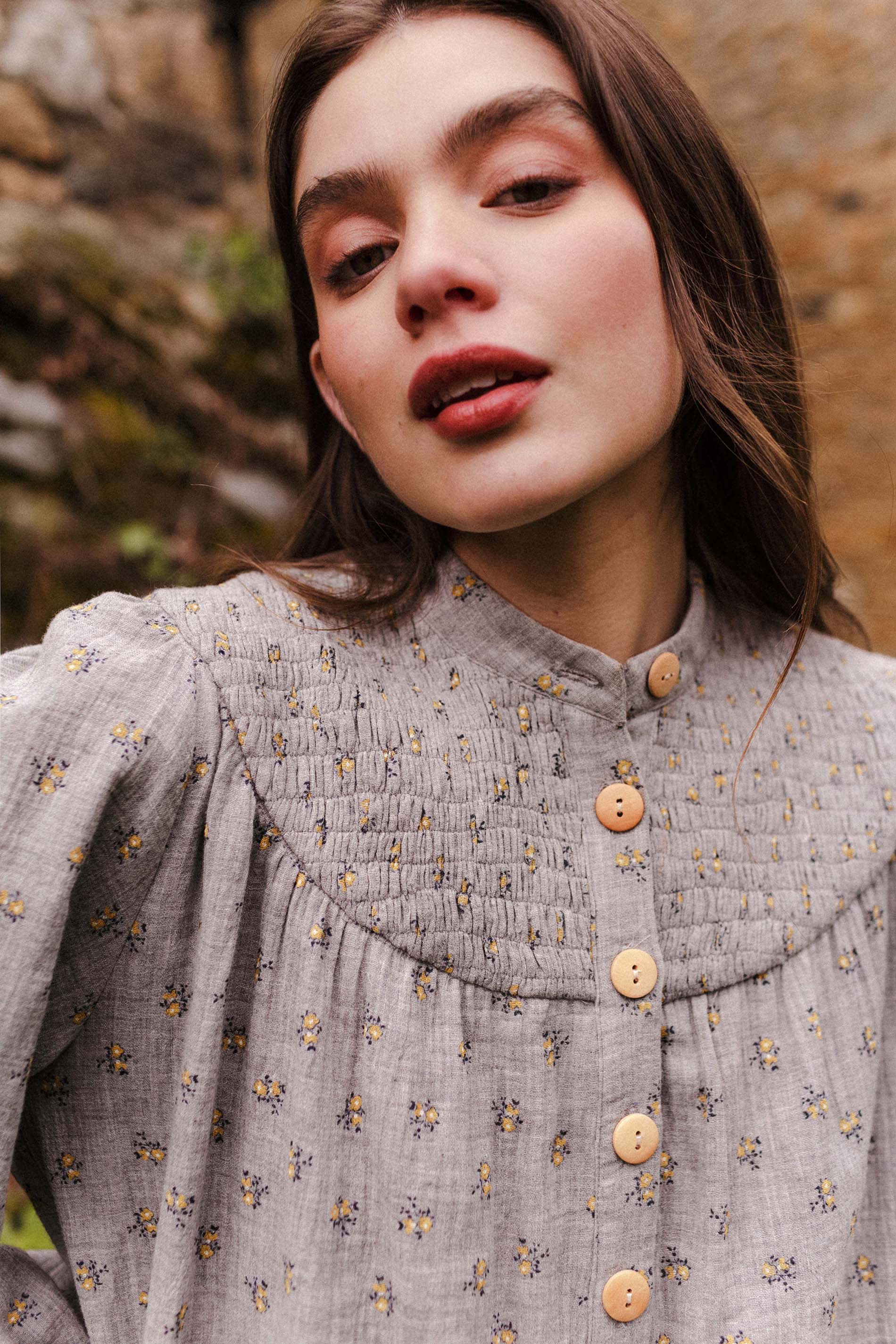 Blusa CENIA flor mostaza