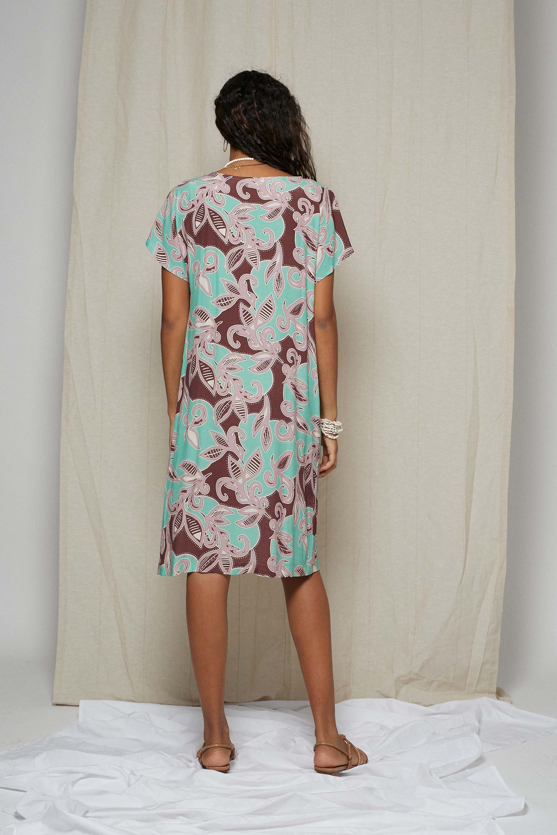 Vestido NEA tropical print mint