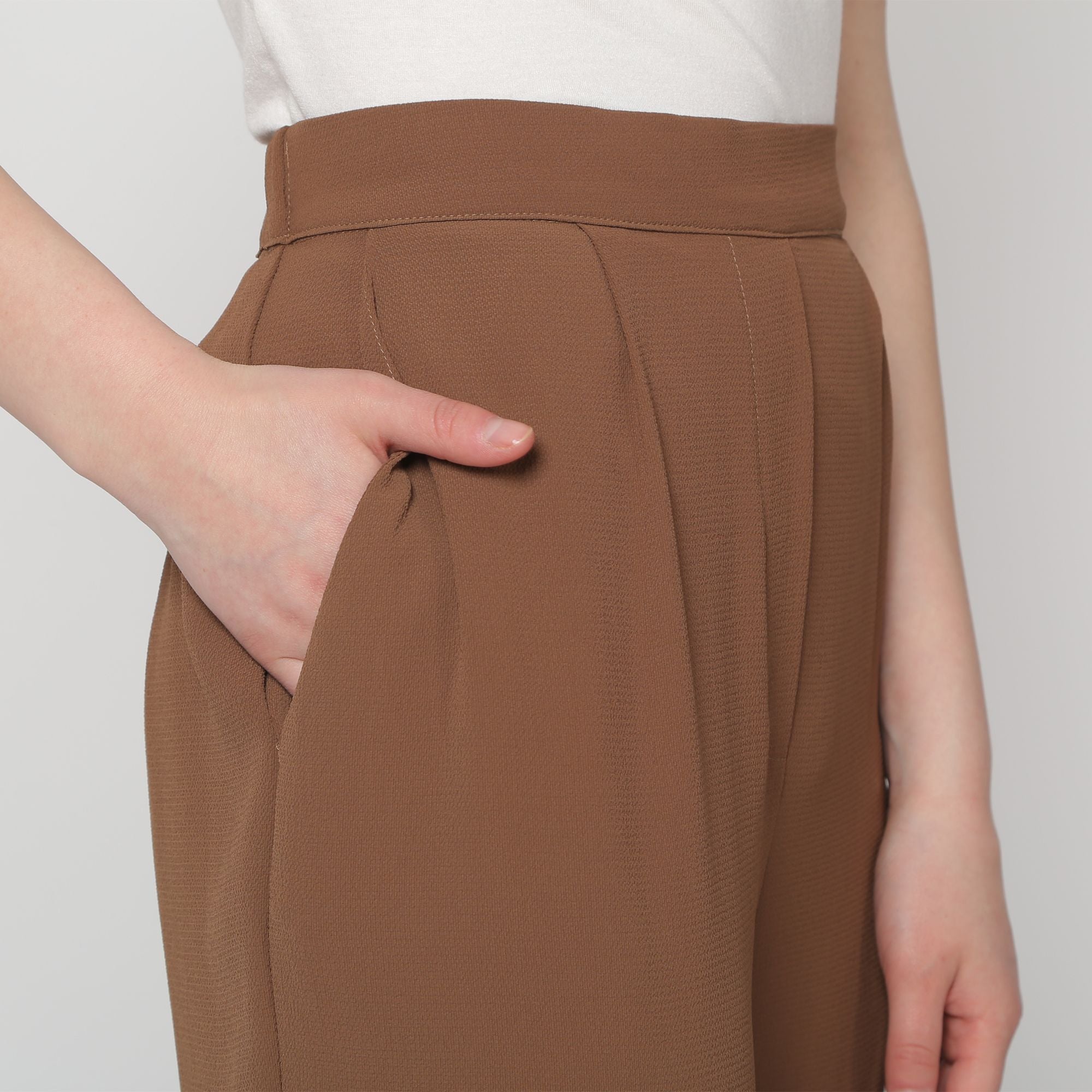 TABACO straight crepe trousers