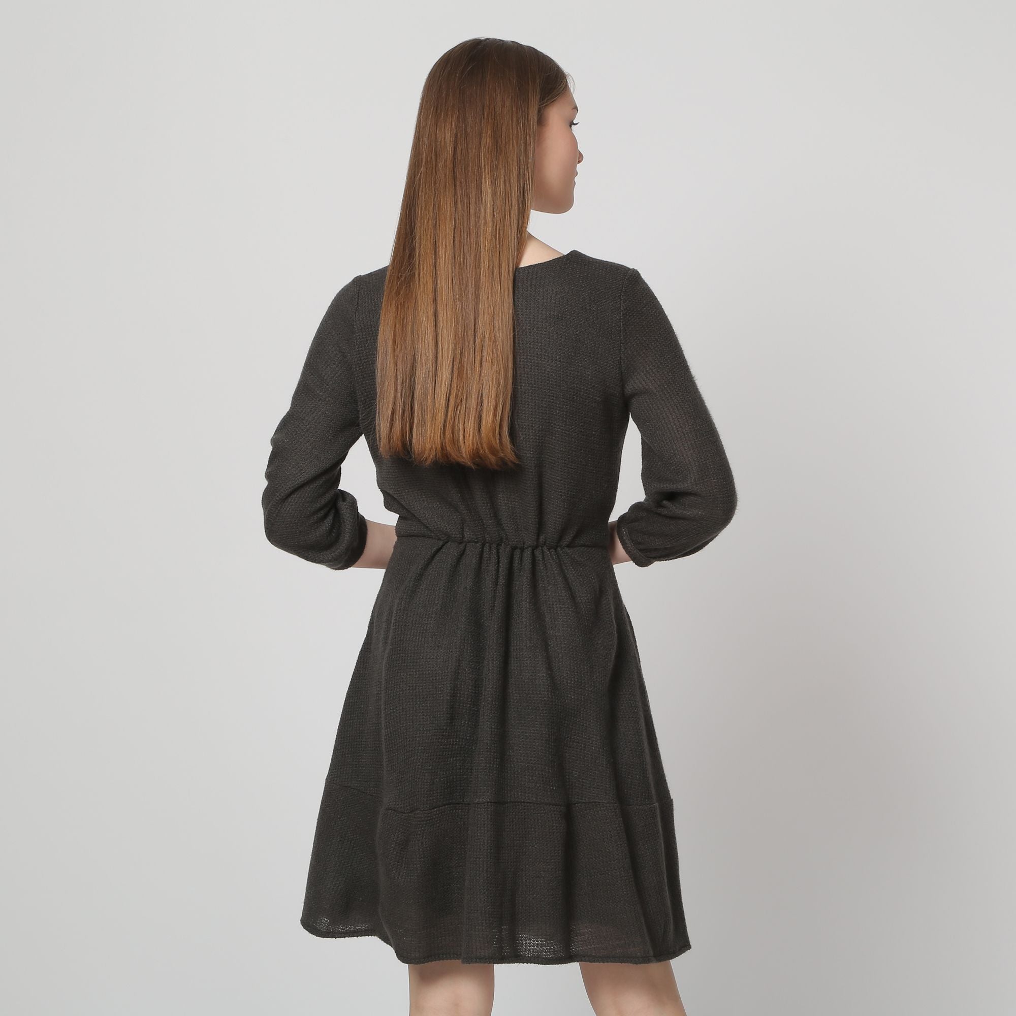 Vestido de punto gris marengo