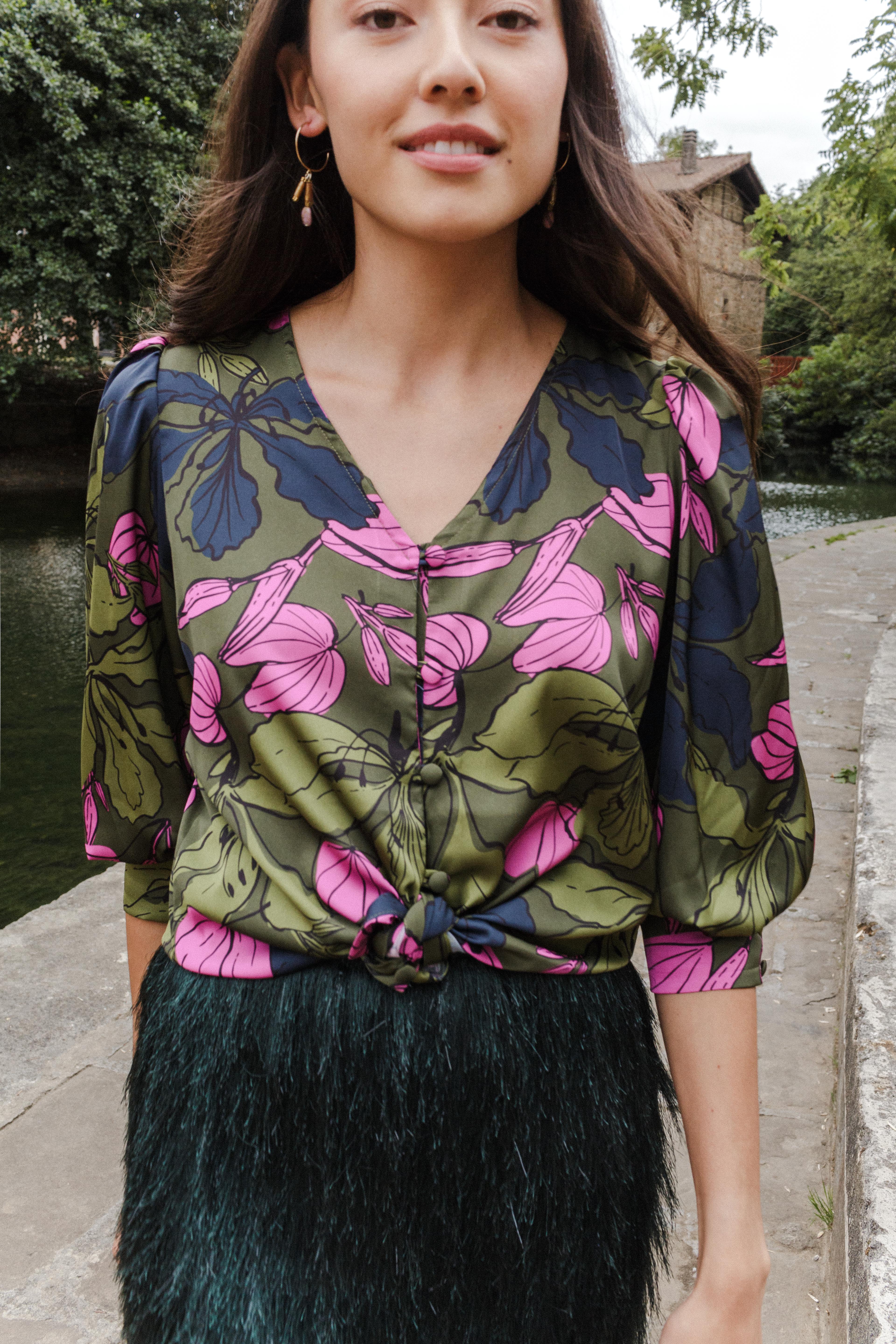 Blusa TARSO PRINT FLOR FUCSIA