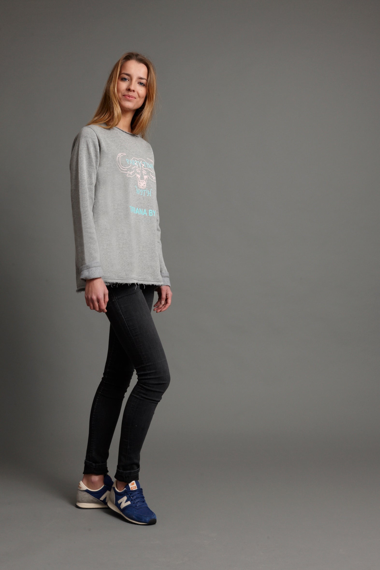 Sudadera gris PARTY TIME