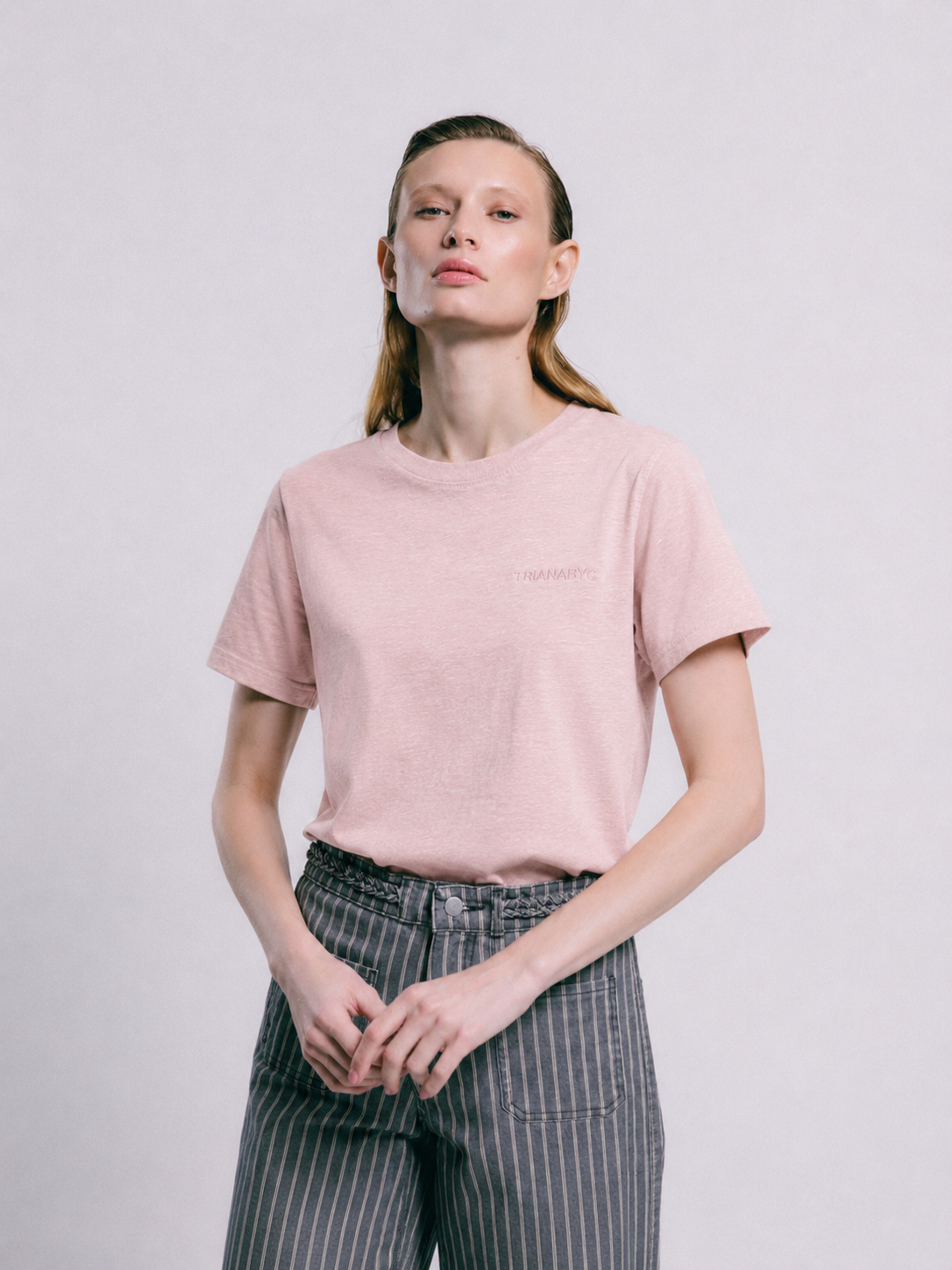Camiseta rosa bordado TRIANABYC