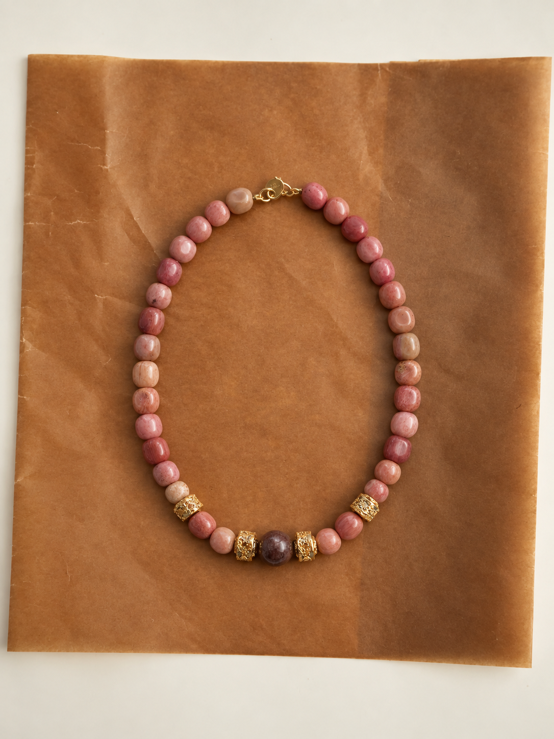 Collar almendro rosa