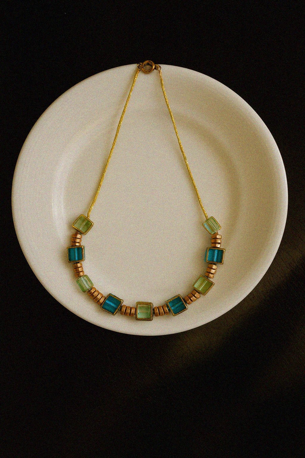 collier FAULT bleu