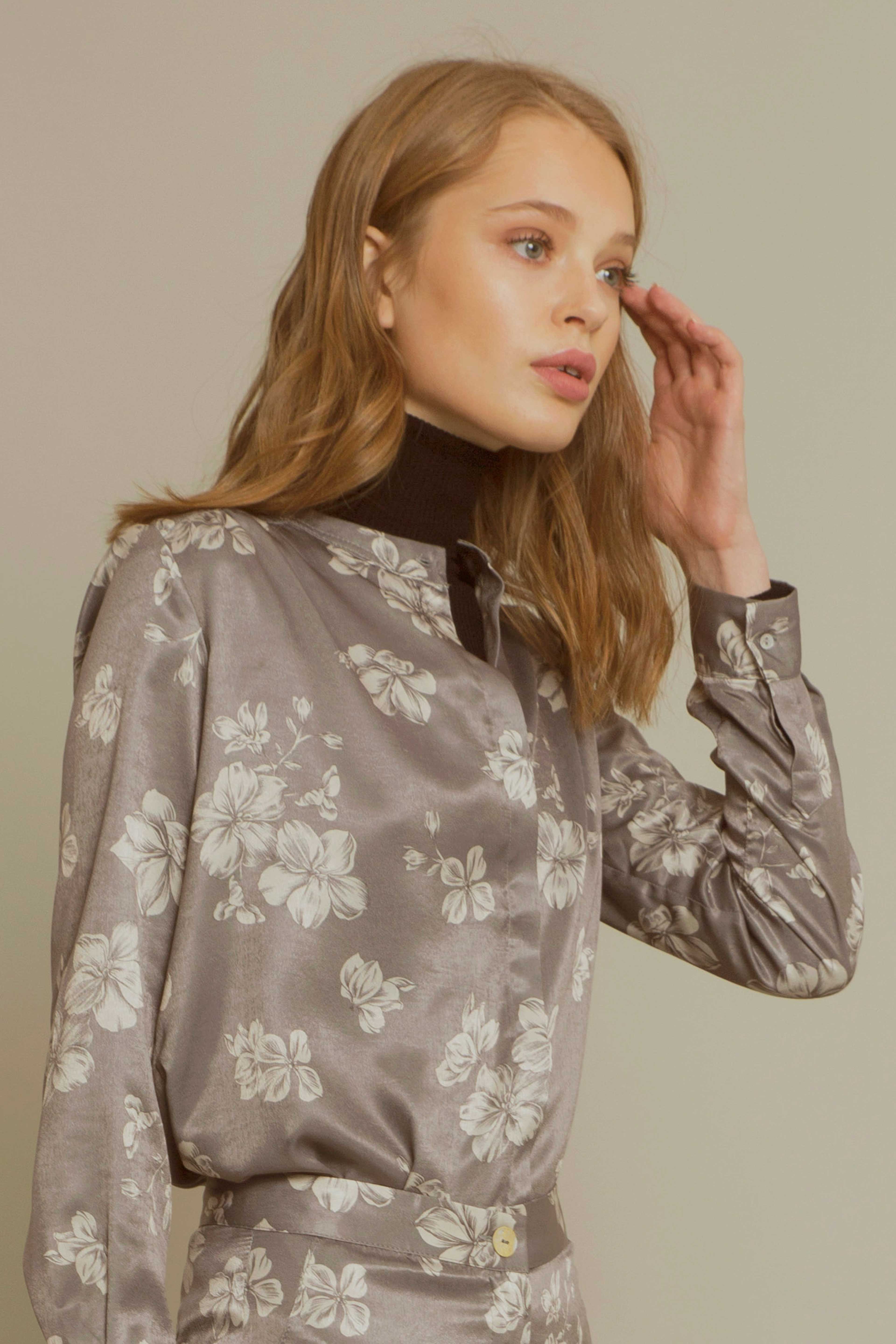 Blusa melbourne azalea gris