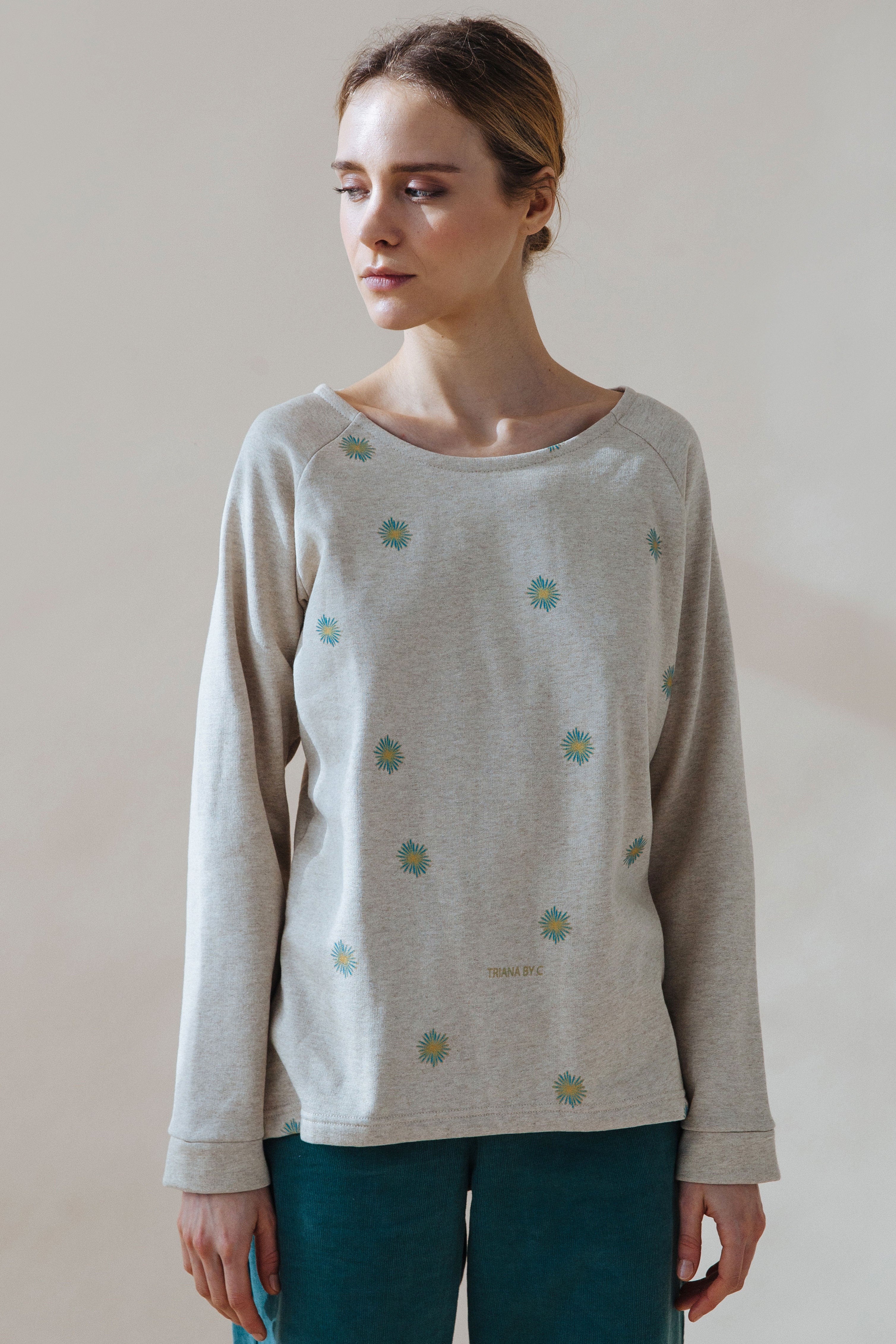 Sudadera beige MARGARITAS