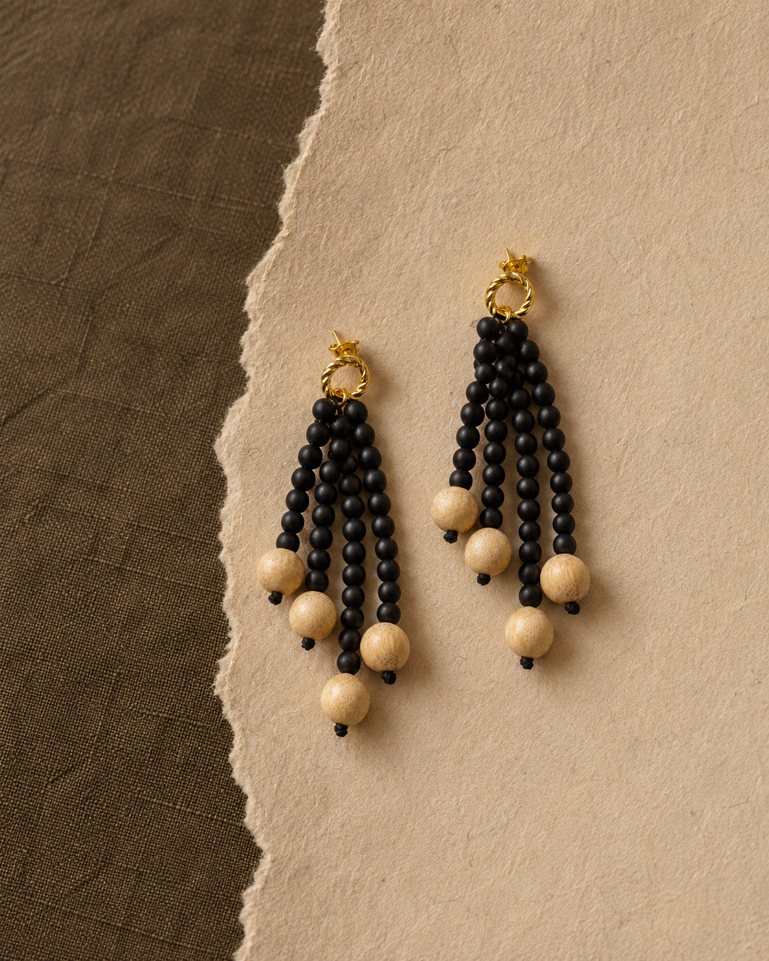 Pendientes ebano