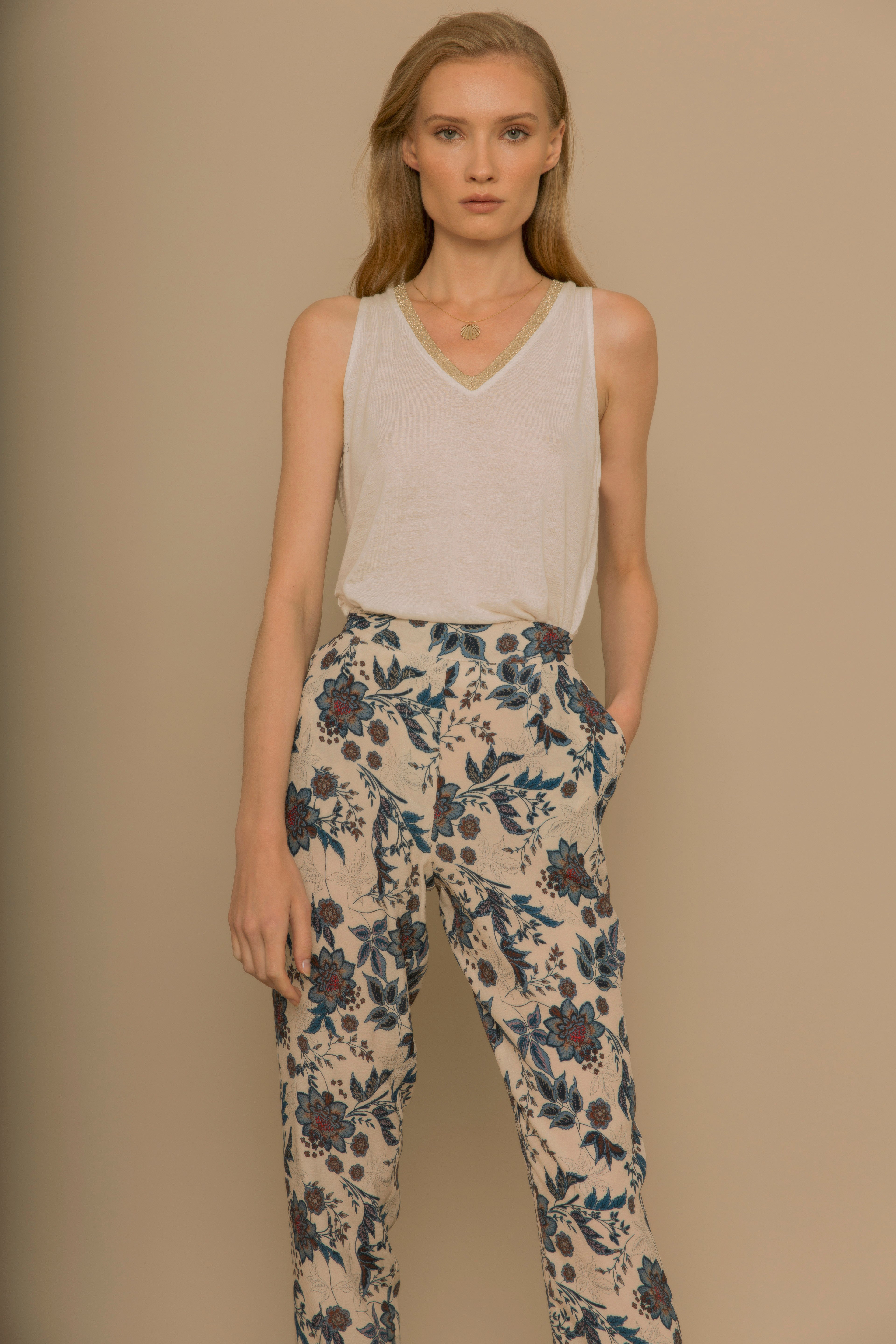 Pantalón recto print flor