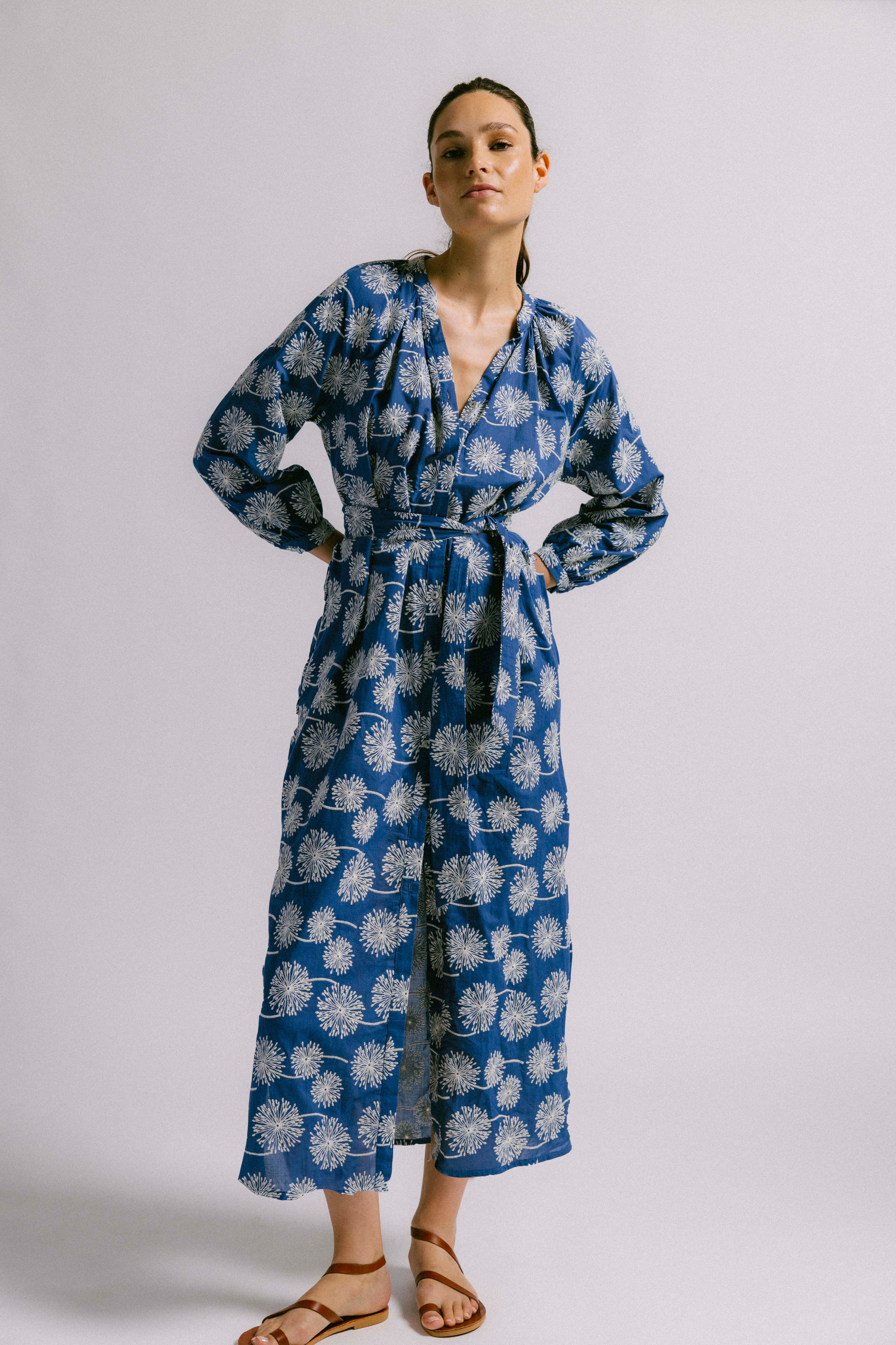 Vestido pato bordado