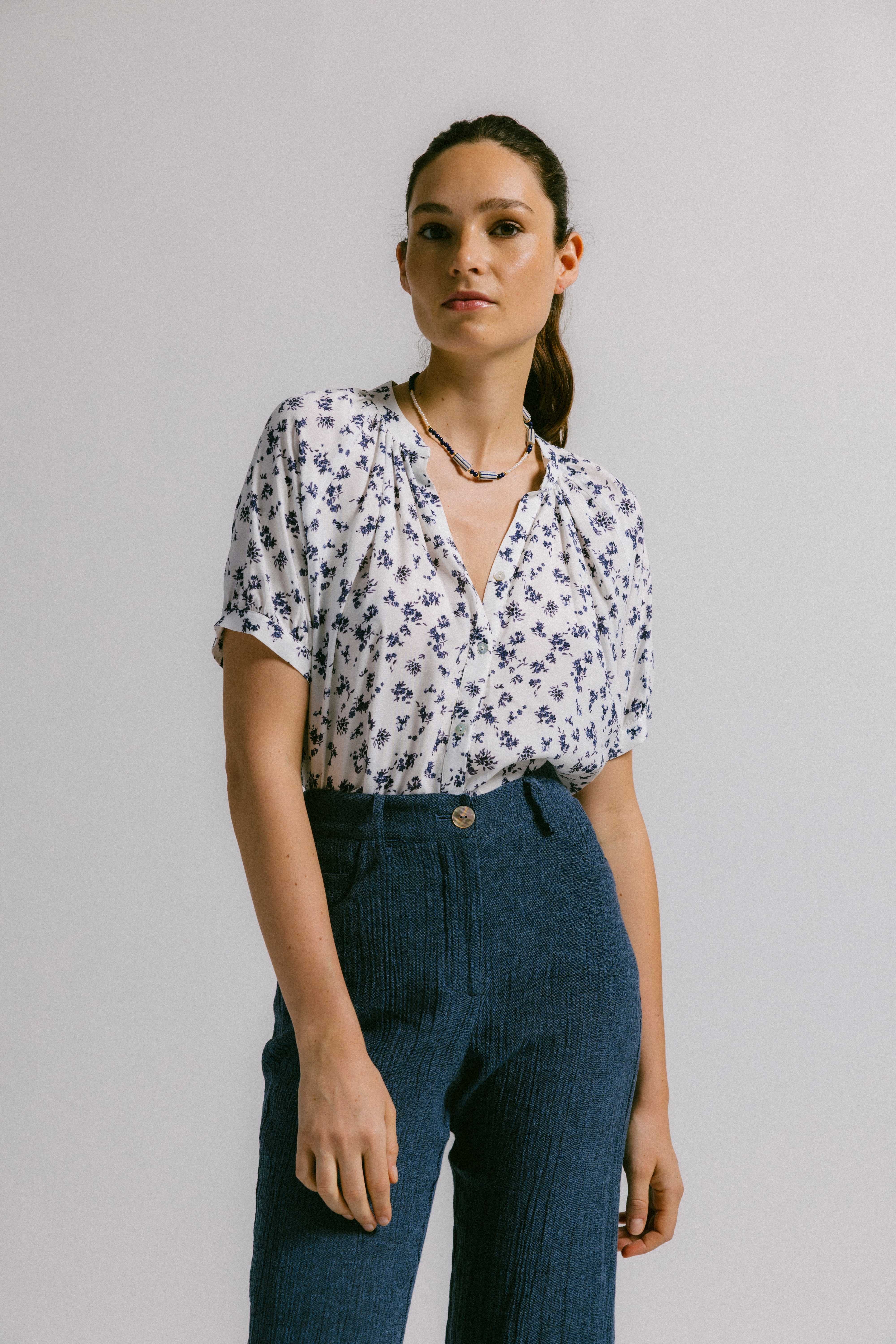Blusa morera rama crudo