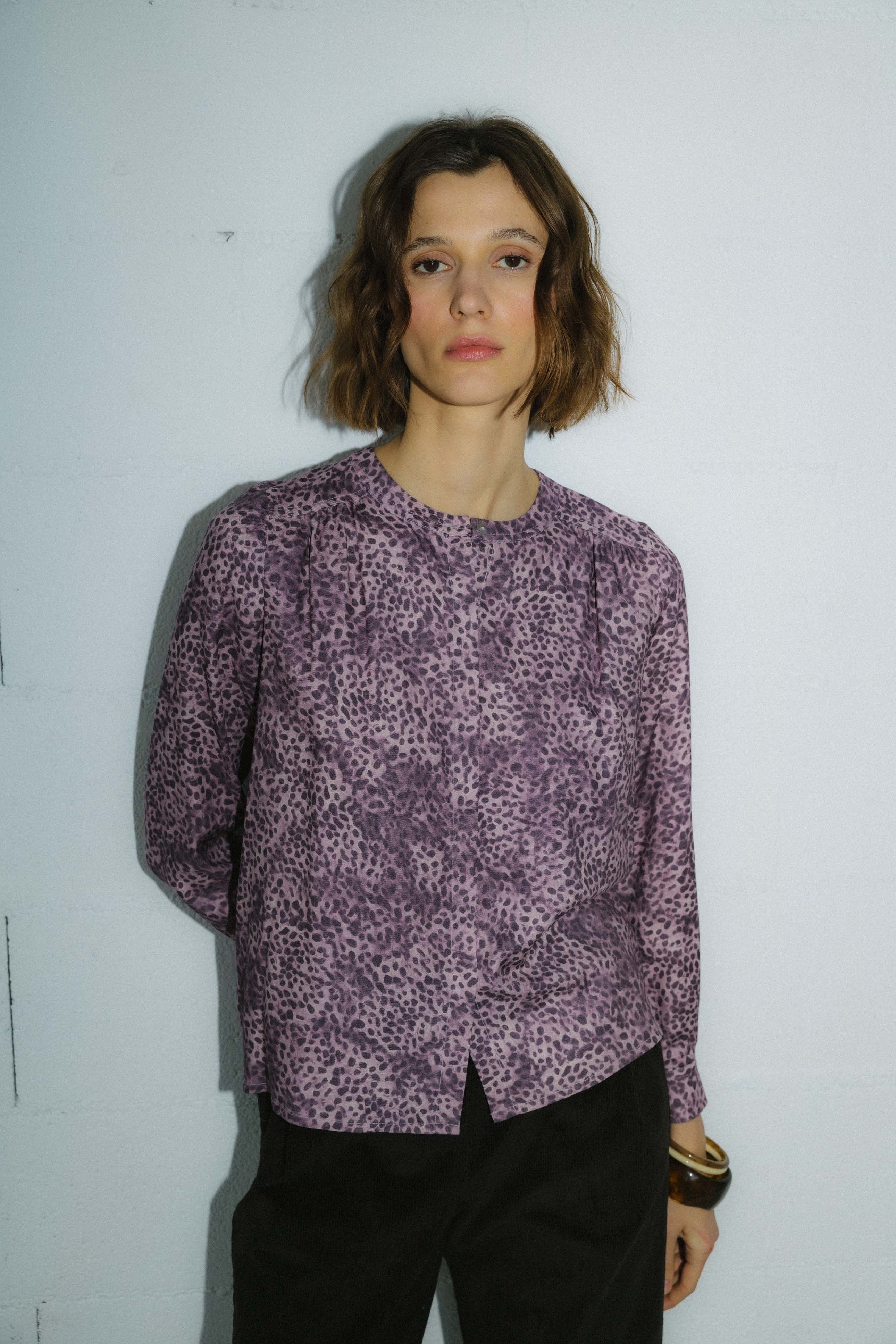BLUSA MELbourne animal malva