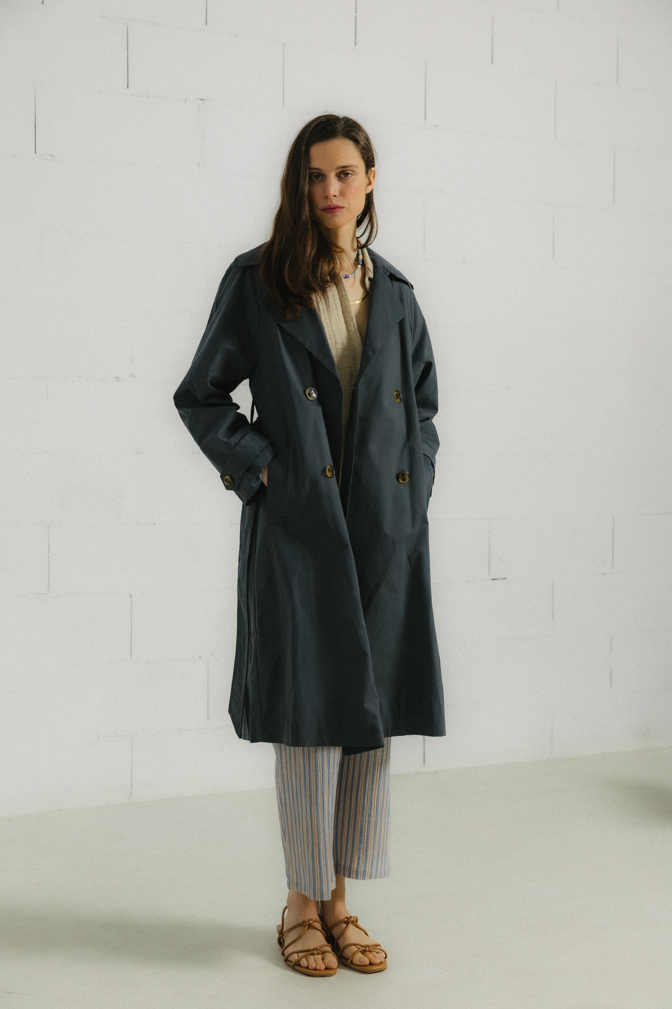 GABARDINA COP AZUL PETRÓLEO