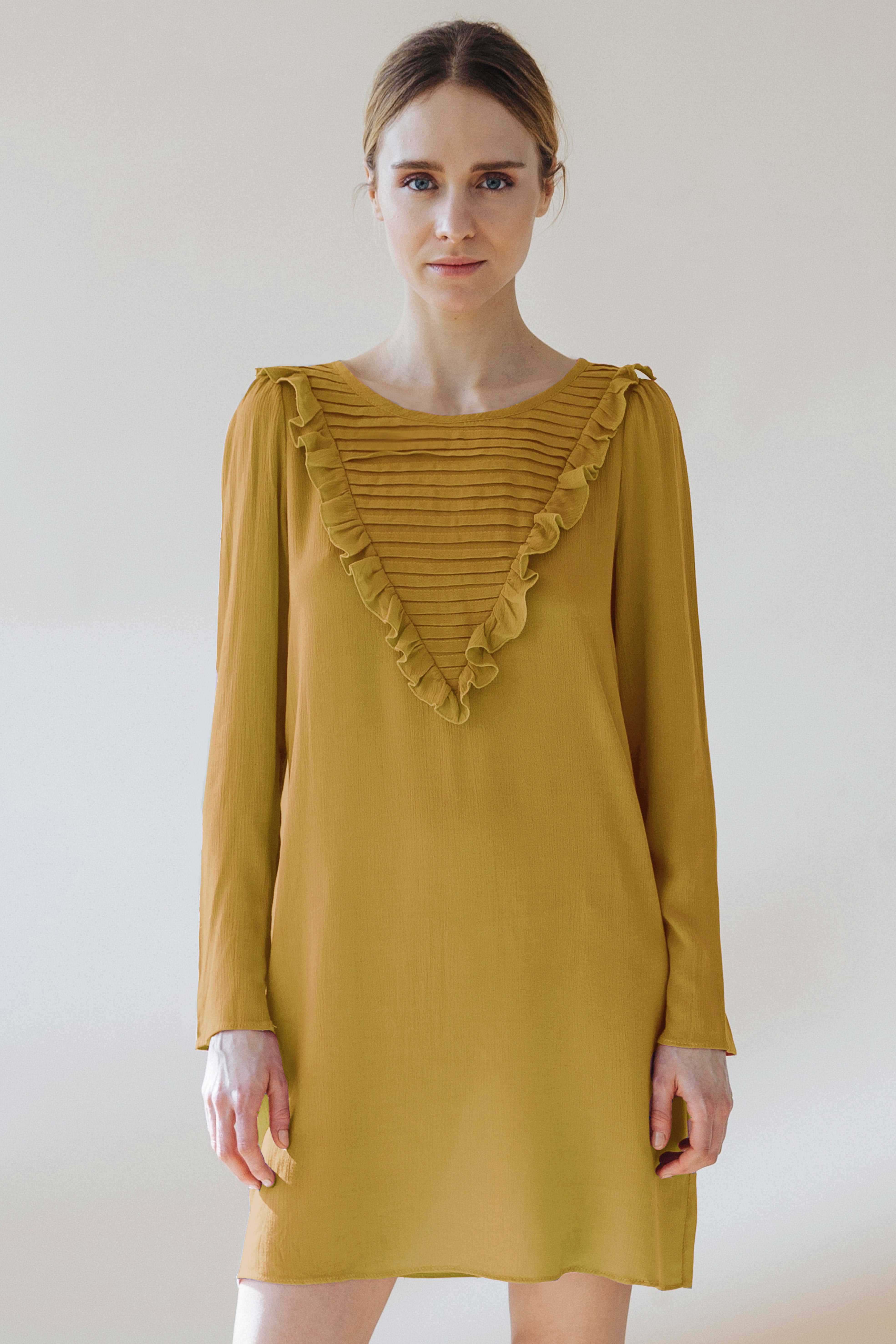 Vestido jaretas mostaza